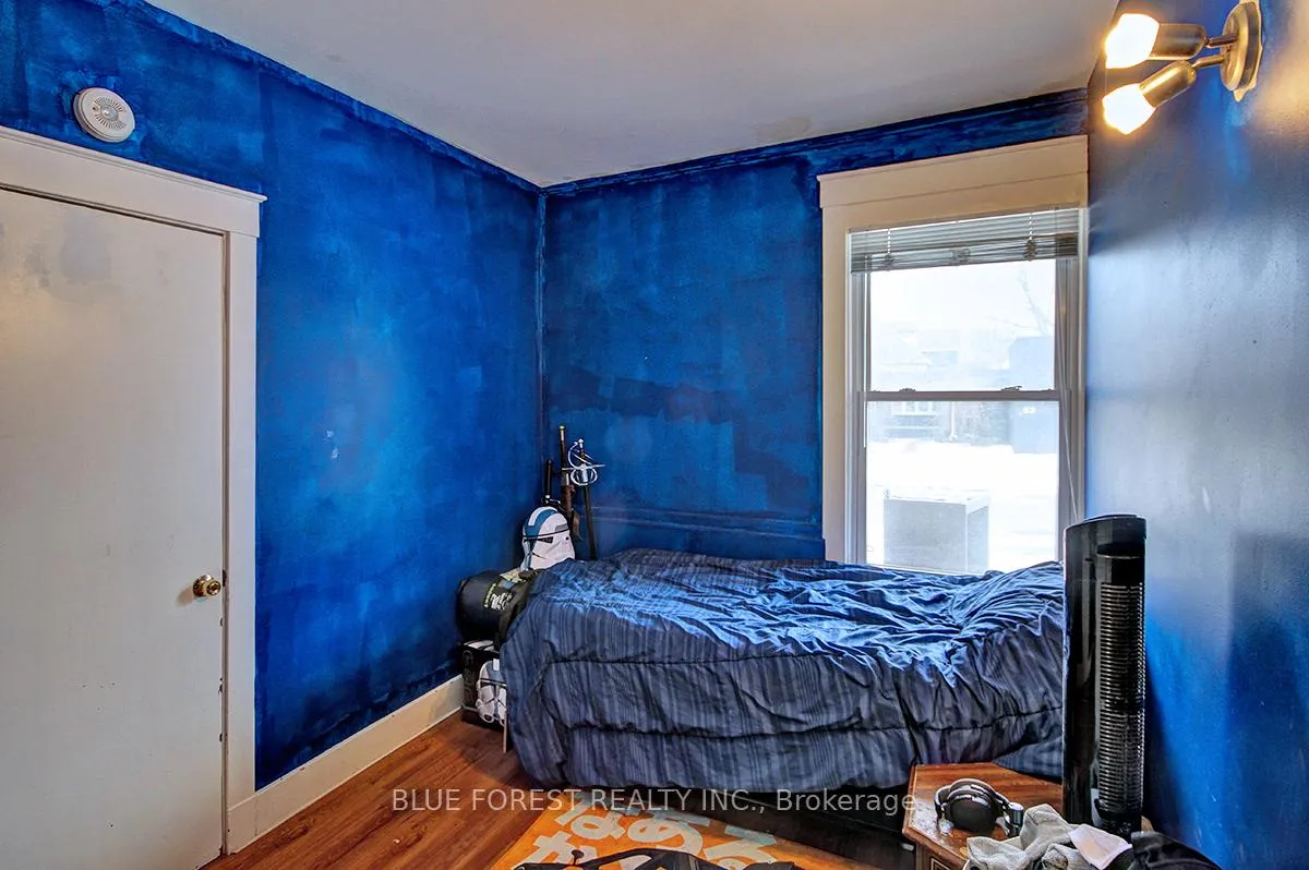 Photo 15 of 47 Forest Avenue, St. Thomas — HOMEH