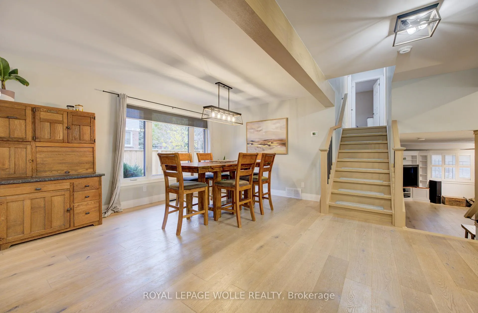 Photo 13 of 1 Edgewood Court, Wellesley — HOMEH
