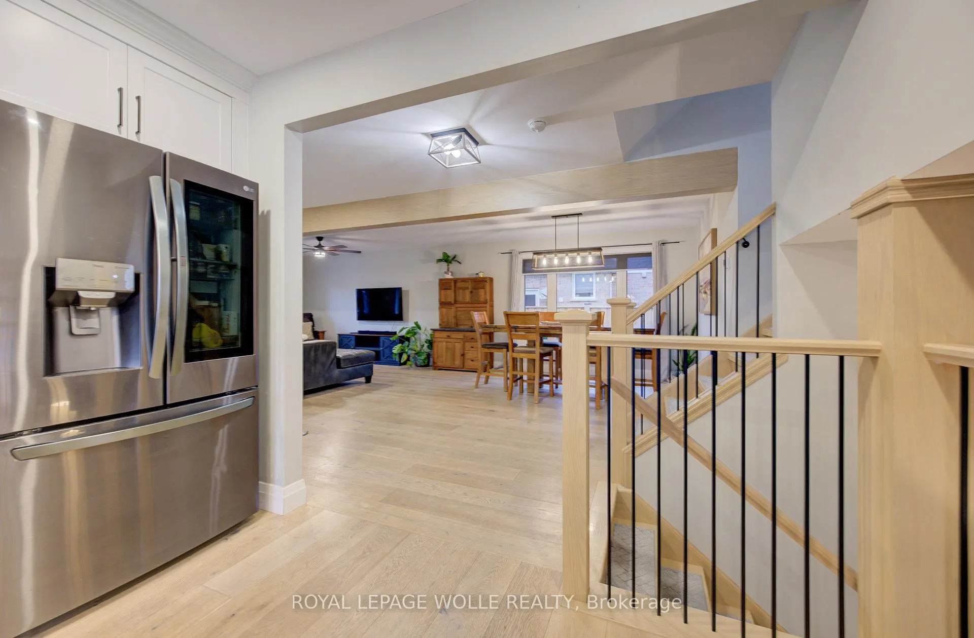 Photo 14 of 1 Edgewood Court, Wellesley — HOMEH