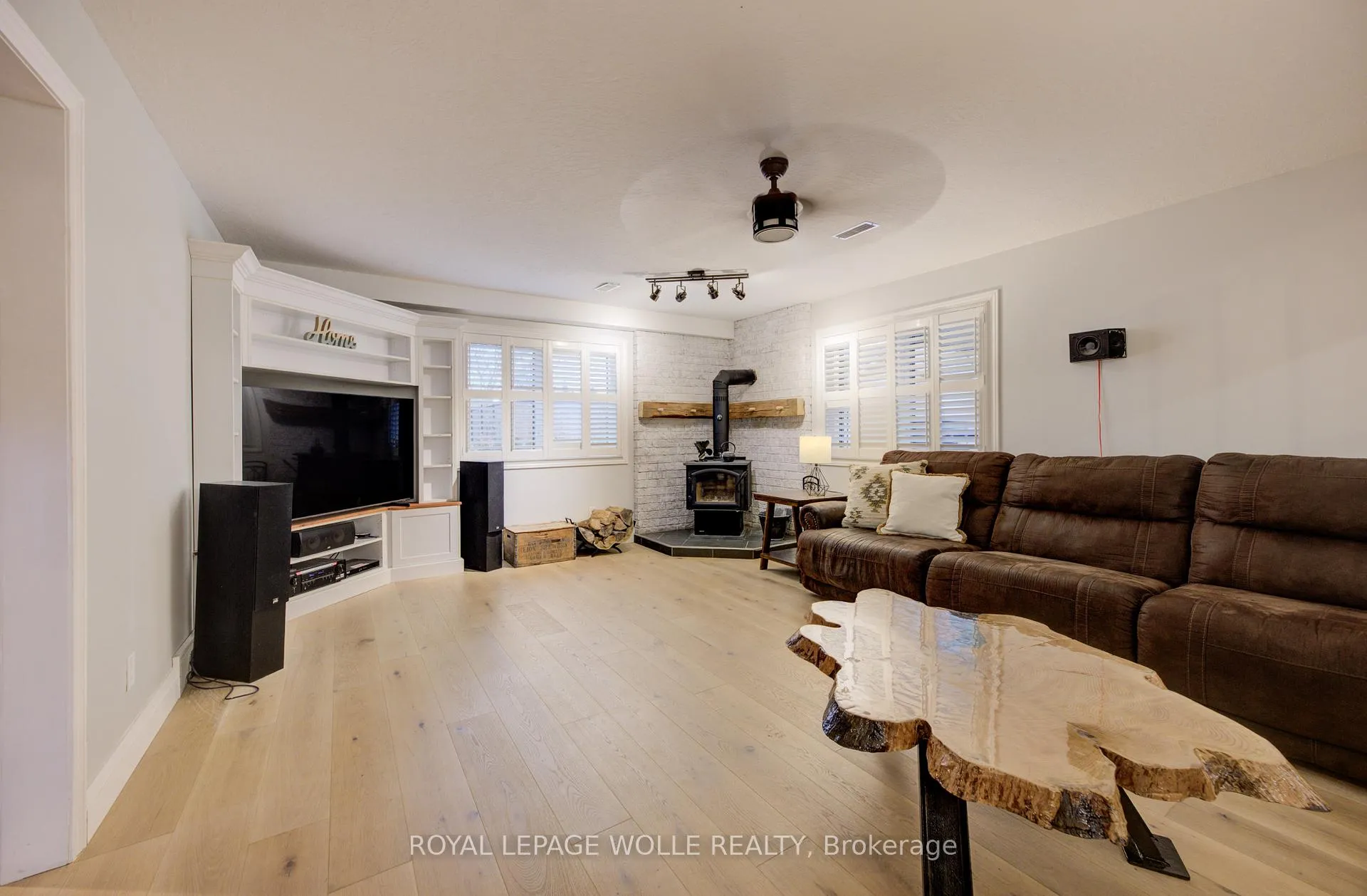 Photo 28 of 1 Edgewood Court, Wellesley — HOMEH