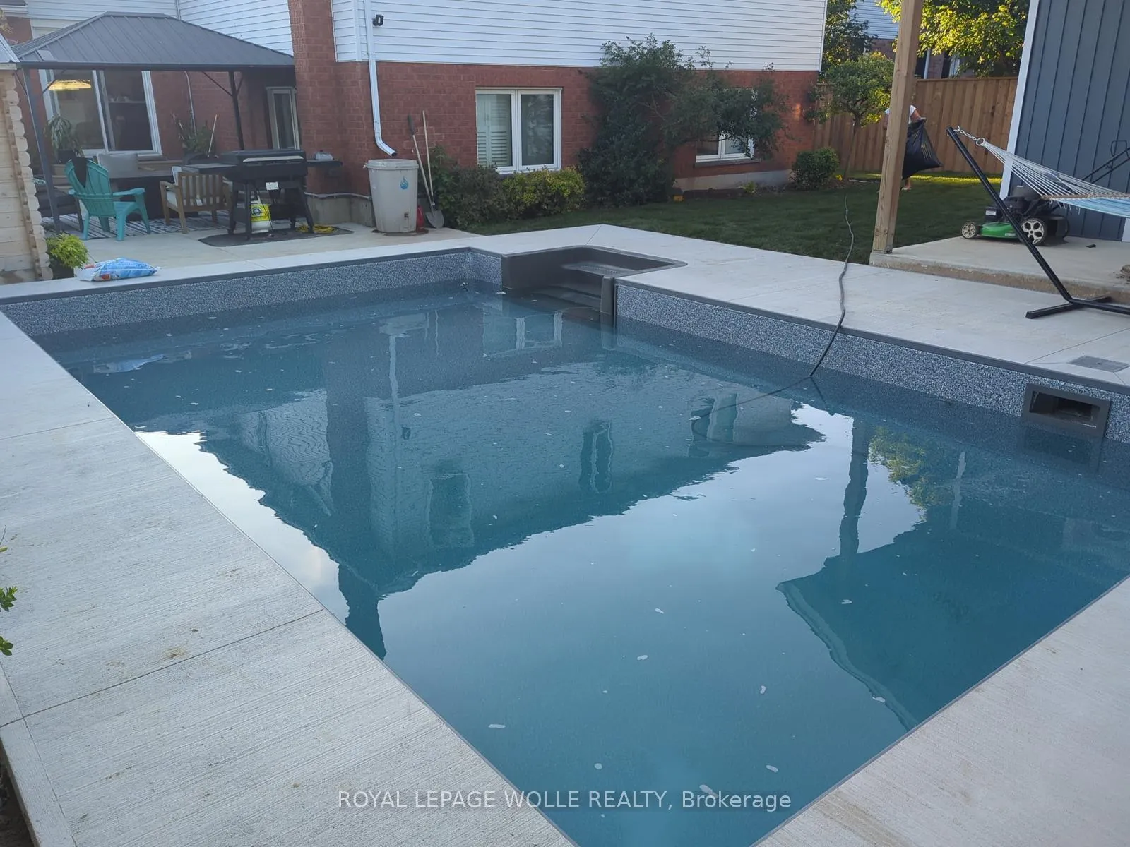 Photo 43 of 1 Edgewood Court, Wellesley — HOMEH