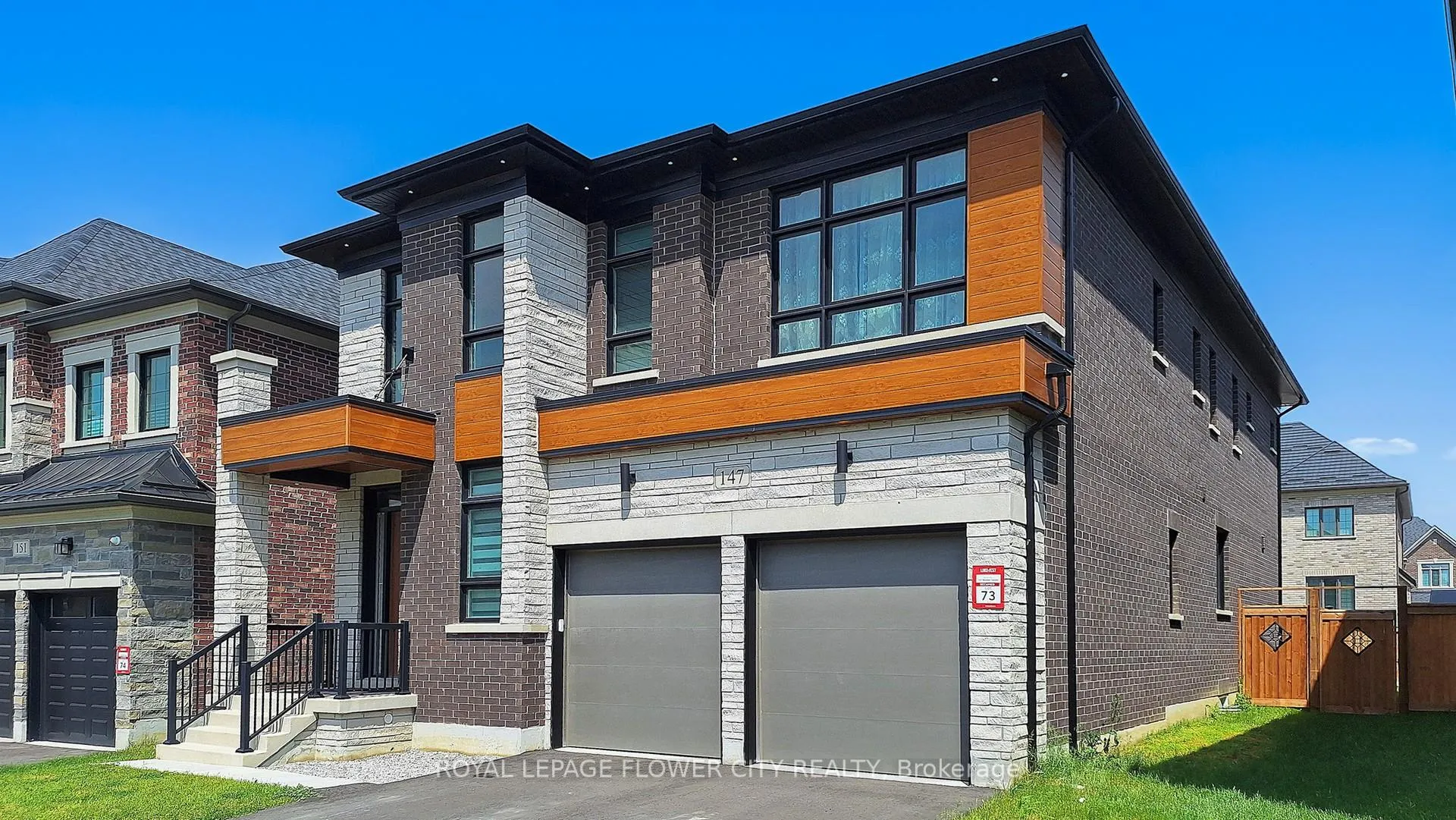 Photo 3 of 147 Wainfleet Crescent, Vaughan, Vellore Village — HOMEH