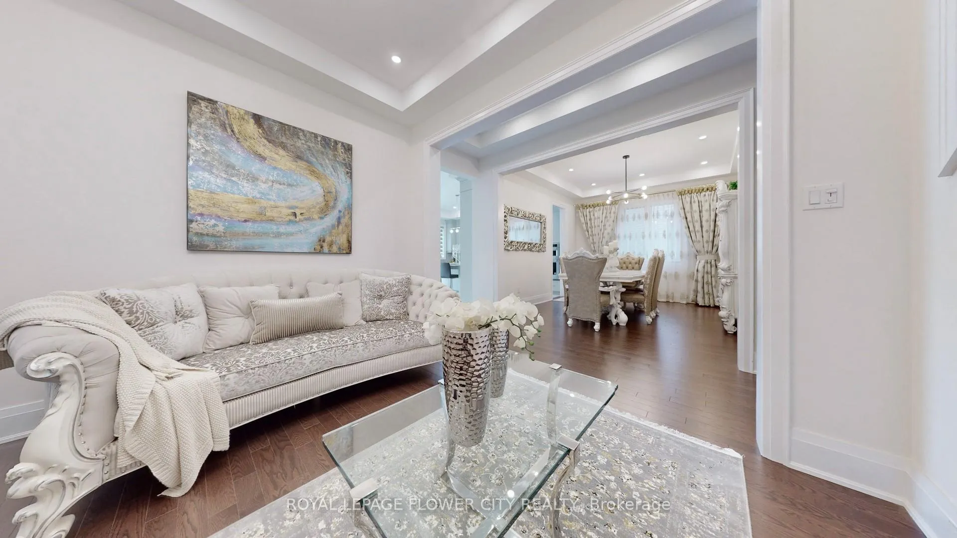 Photo 8 of 147 Wainfleet Crescent, Vaughan, Vellore Village — HOMEH