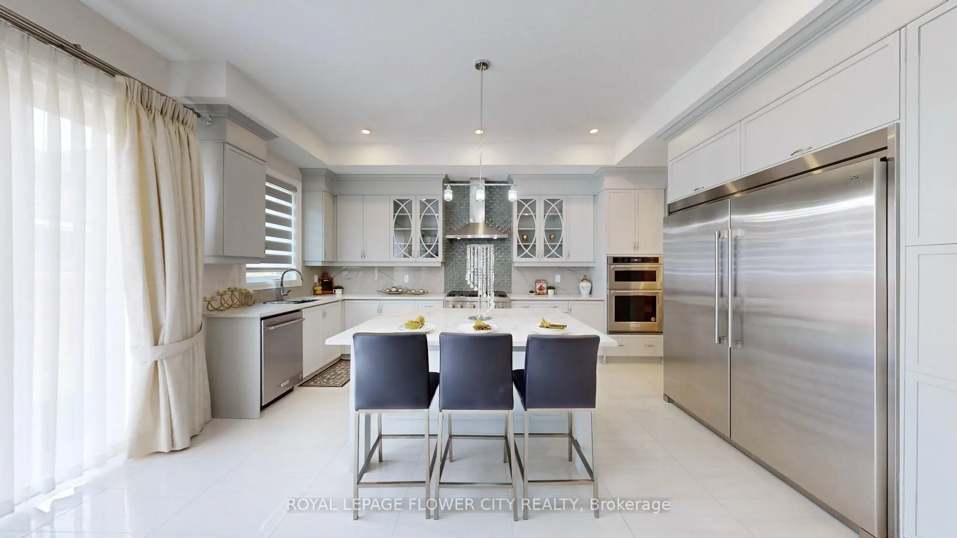 Photo 16 of 147 Wainfleet Crescent, Vaughan, Vellore Village — HOMEH