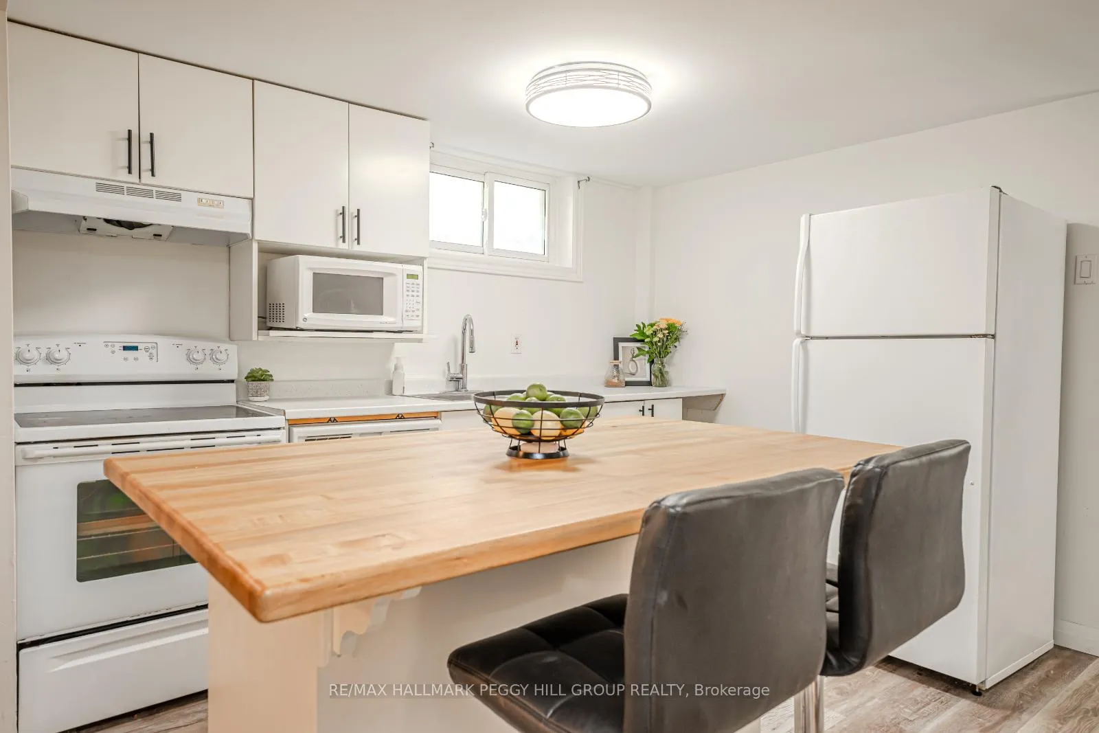 Photo 13 of 26A Lount Street, Barrie, Wellington — HOMEH