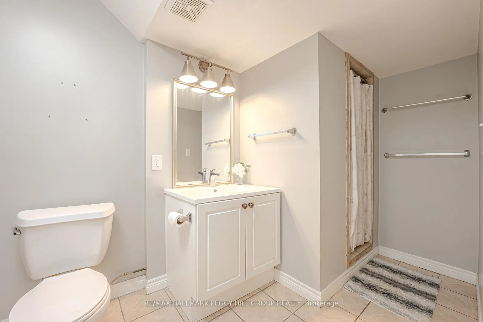 Photo 17 of 26A Lount Street, Barrie, Wellington — HOMEH