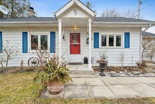 Photo 5 of 959 Corner Avenue S, Innisfil, Lefroy — HOMEH
