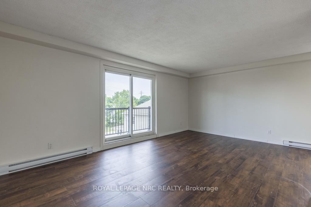 Photo 7 of Unit Unit 301, 14 John Street, Grimsby, Grimsby East — HOMEH