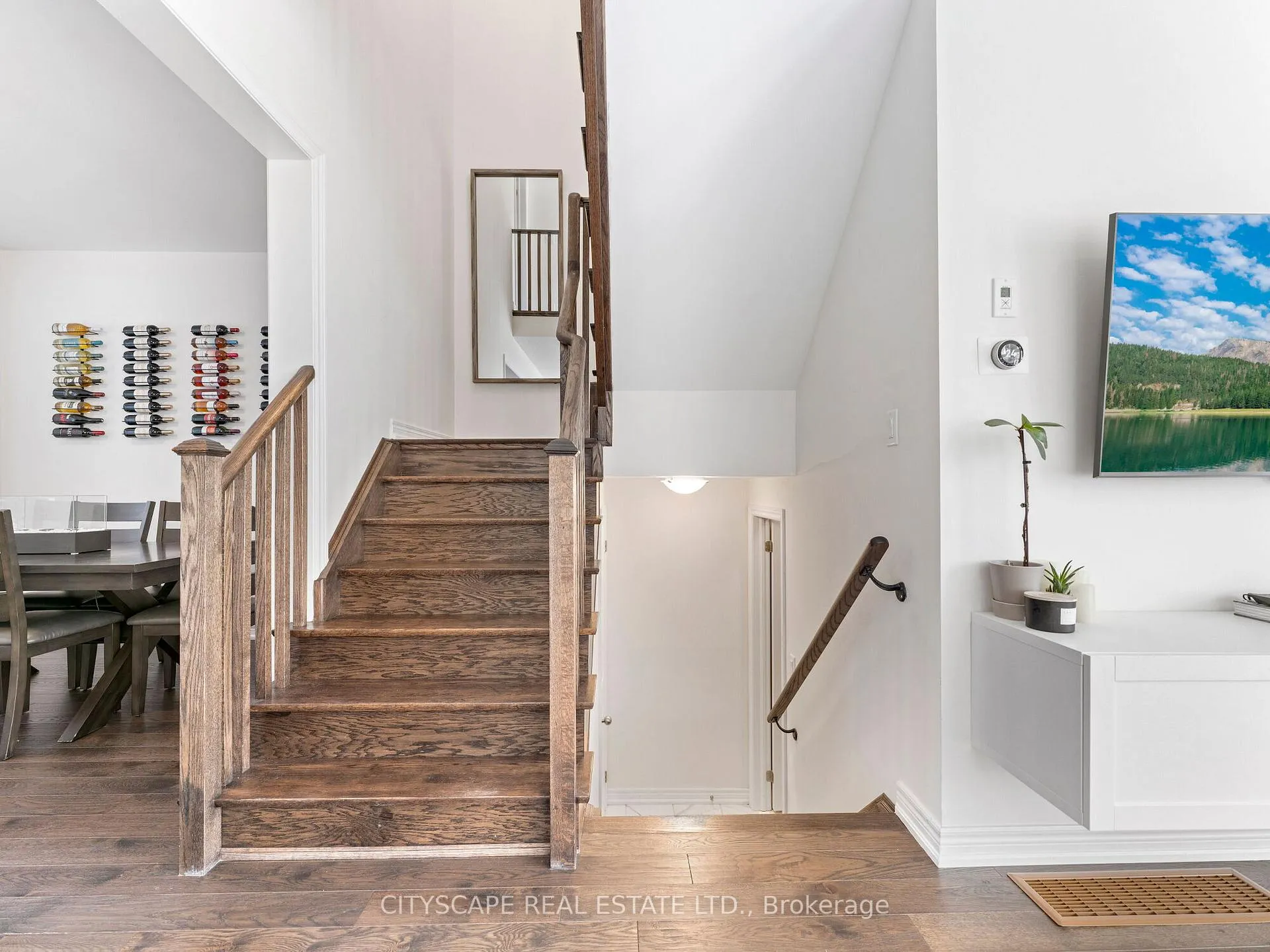 Photo 11 of 24 Hahn Street, Whitby, Williamsburg — HOMEH