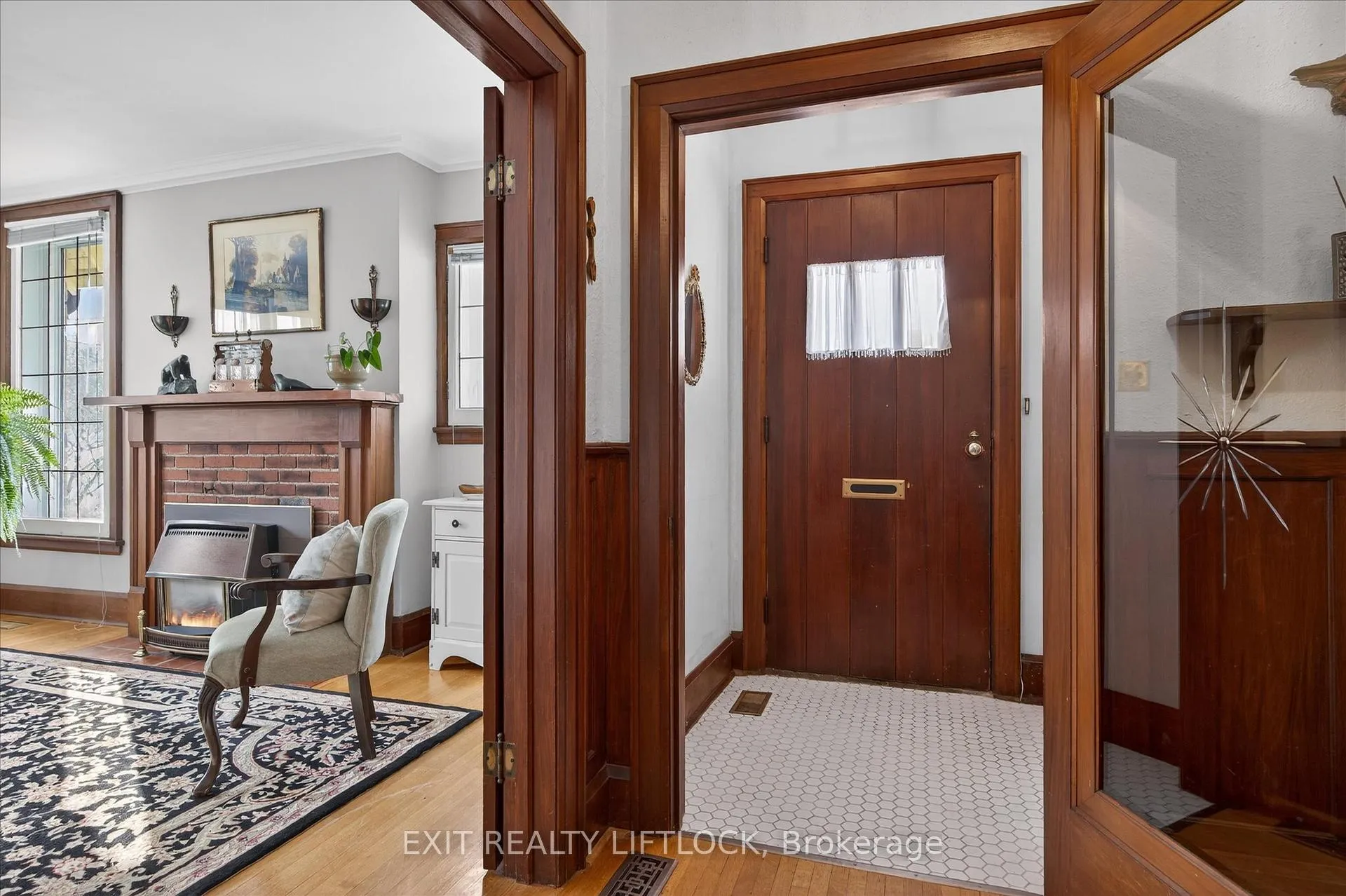 Photo 5 of 1514 Monaghan Road, Peterborough, Town Ward 3 — HOMEH
