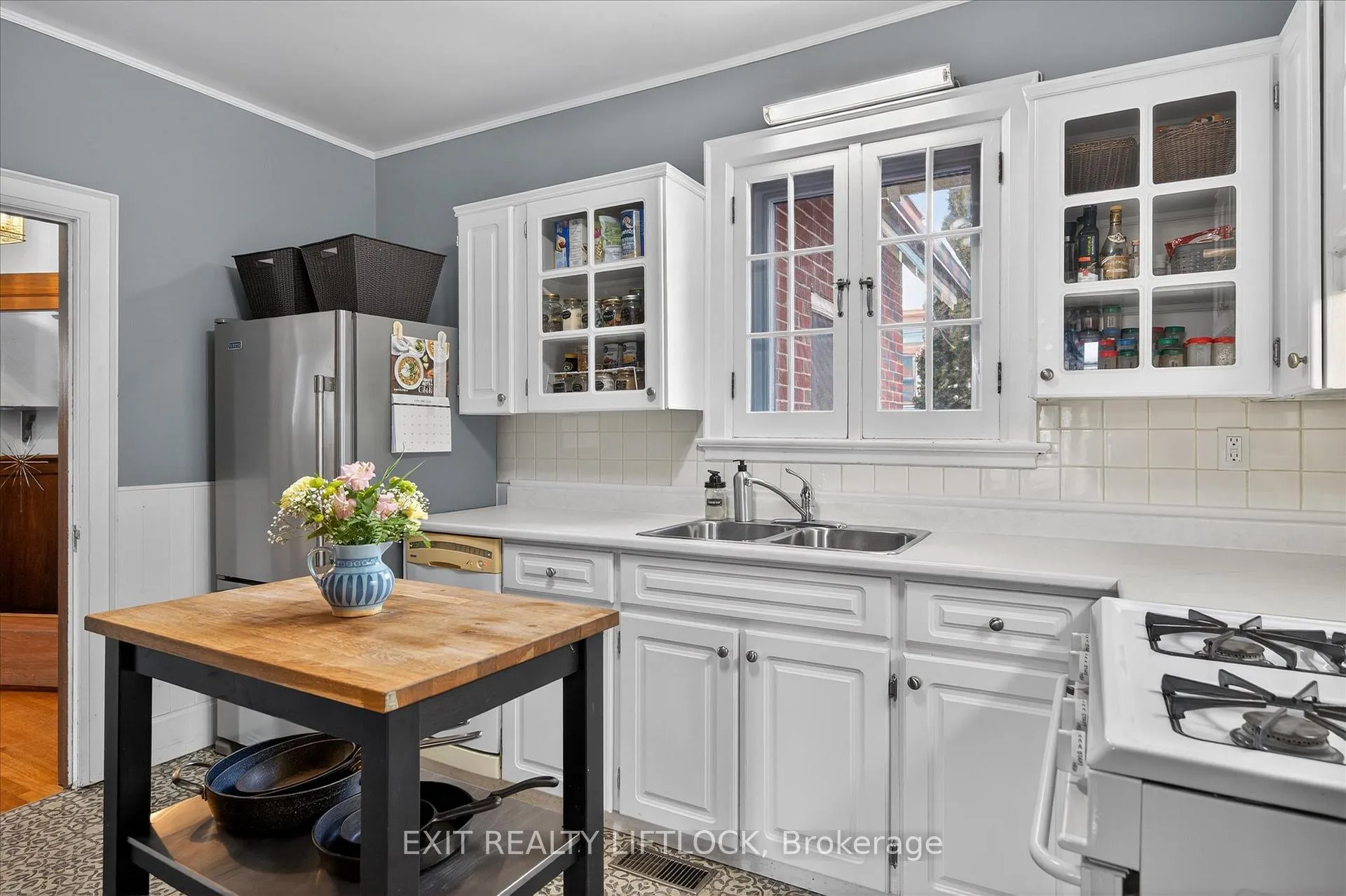 Photo 15 of 1514 Monaghan Road, Peterborough, Town Ward 3 — HOMEH