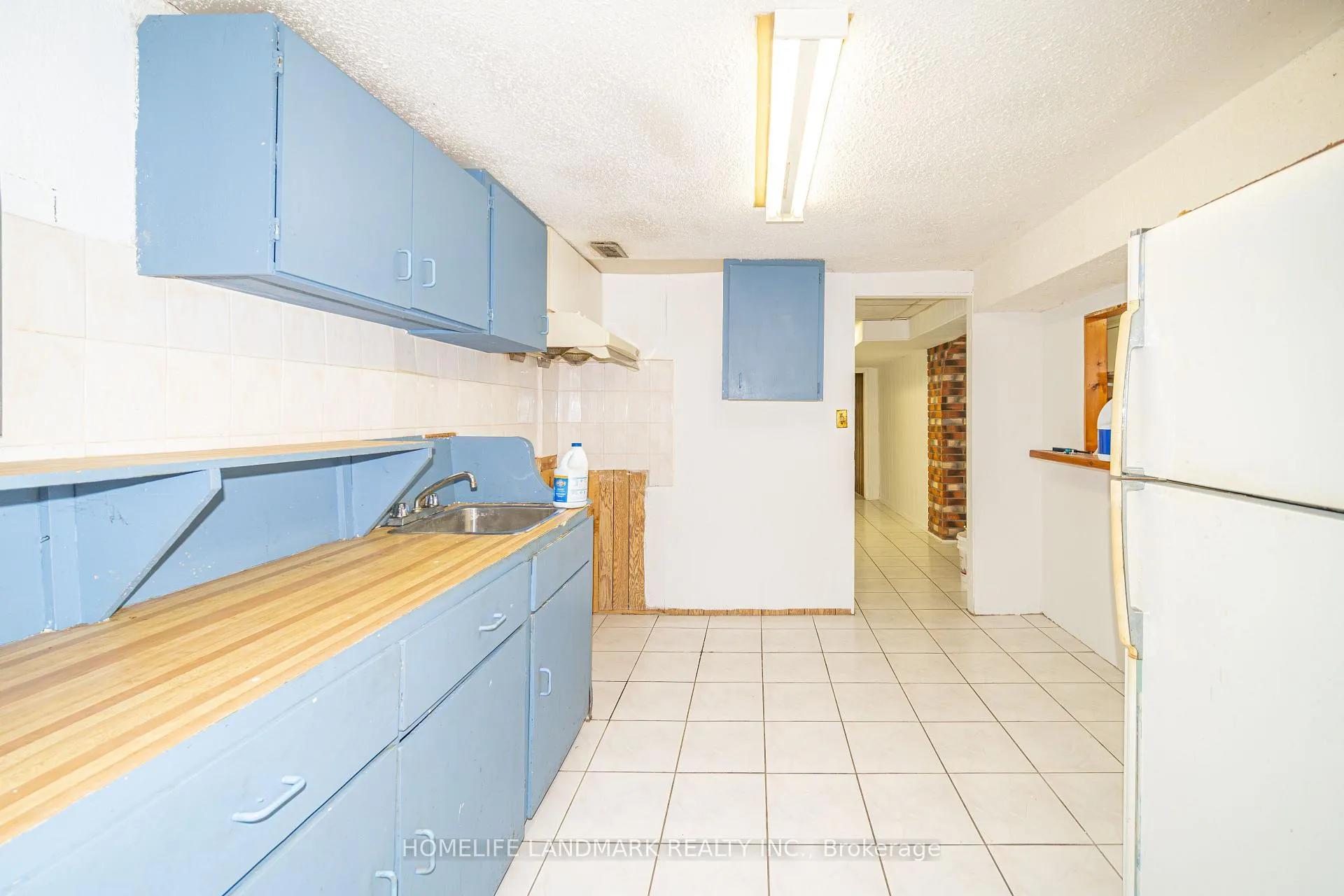 Photo 14 of 81 cromwell Avenue, Oshawa, Vanier — HOMEH