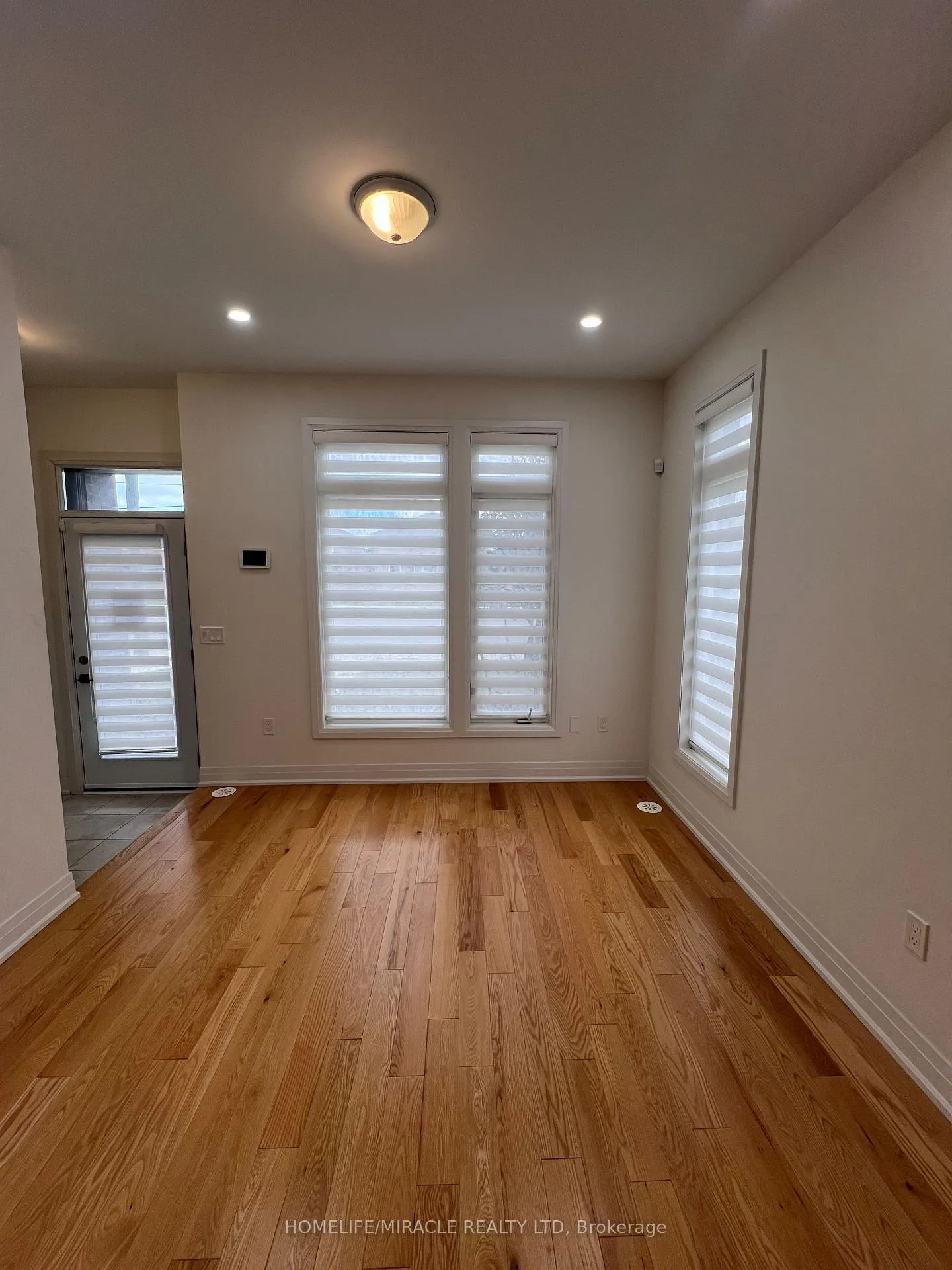 Photo 23 of 45 Shatner Turnabout, Vaughan, East Woodbridge — HOMEH
