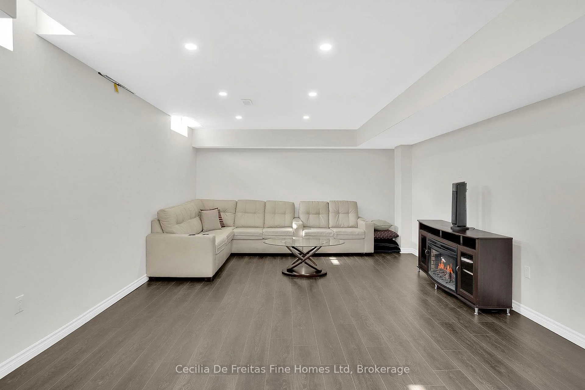 Photo 36 of 45 Larkin Avenue, King, Nobleton — HOMEH