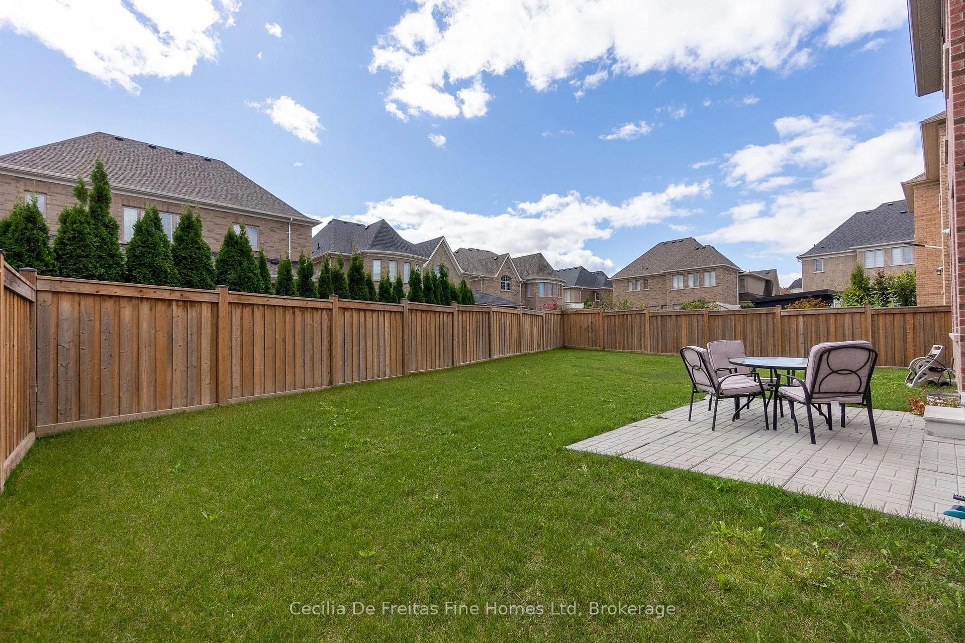 Photo 38 of 45 Larkin Avenue, King, Nobleton — HOMEH