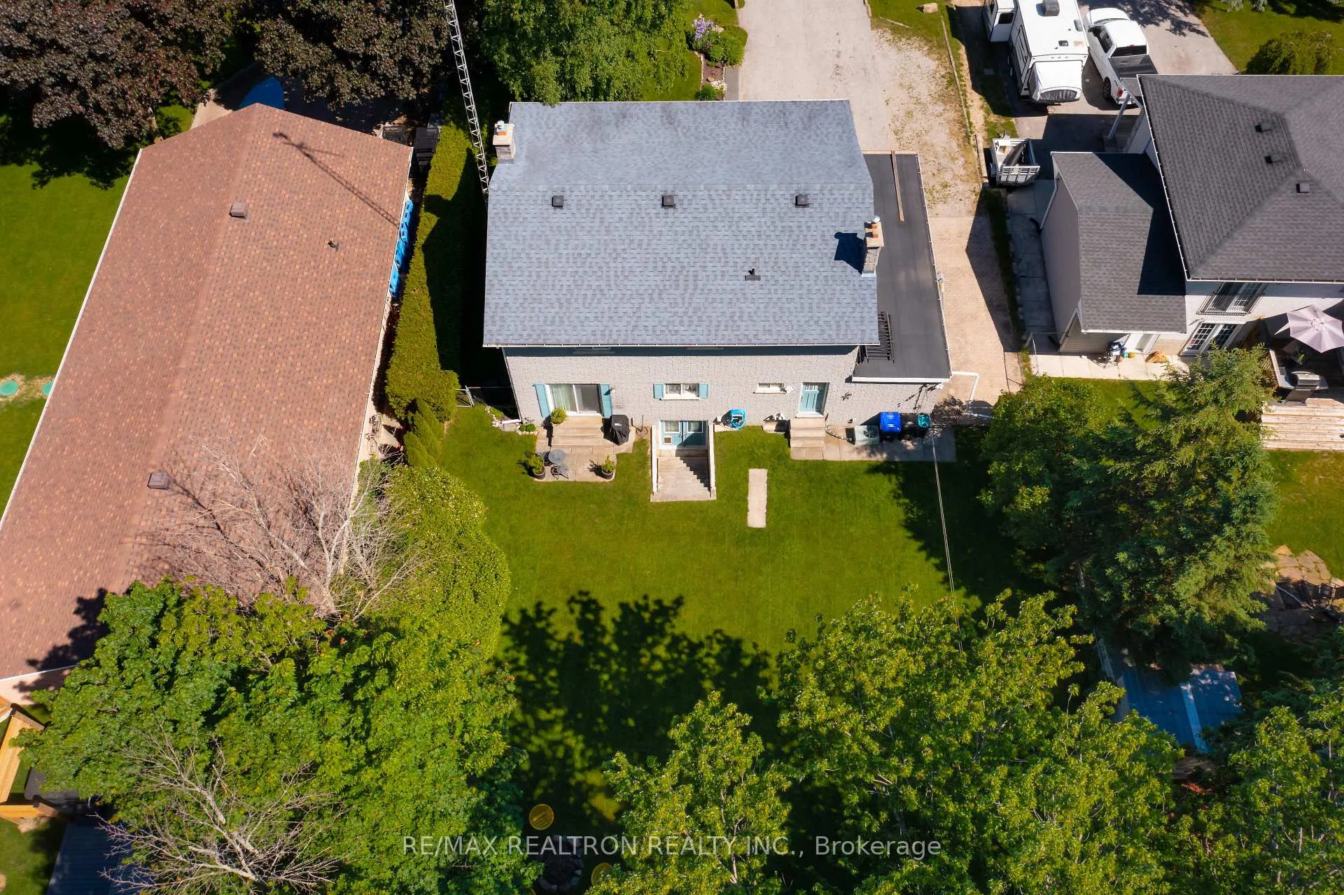 Photo 3 of 88 Marine Drive, Innisfil, Gilford — HOMEH