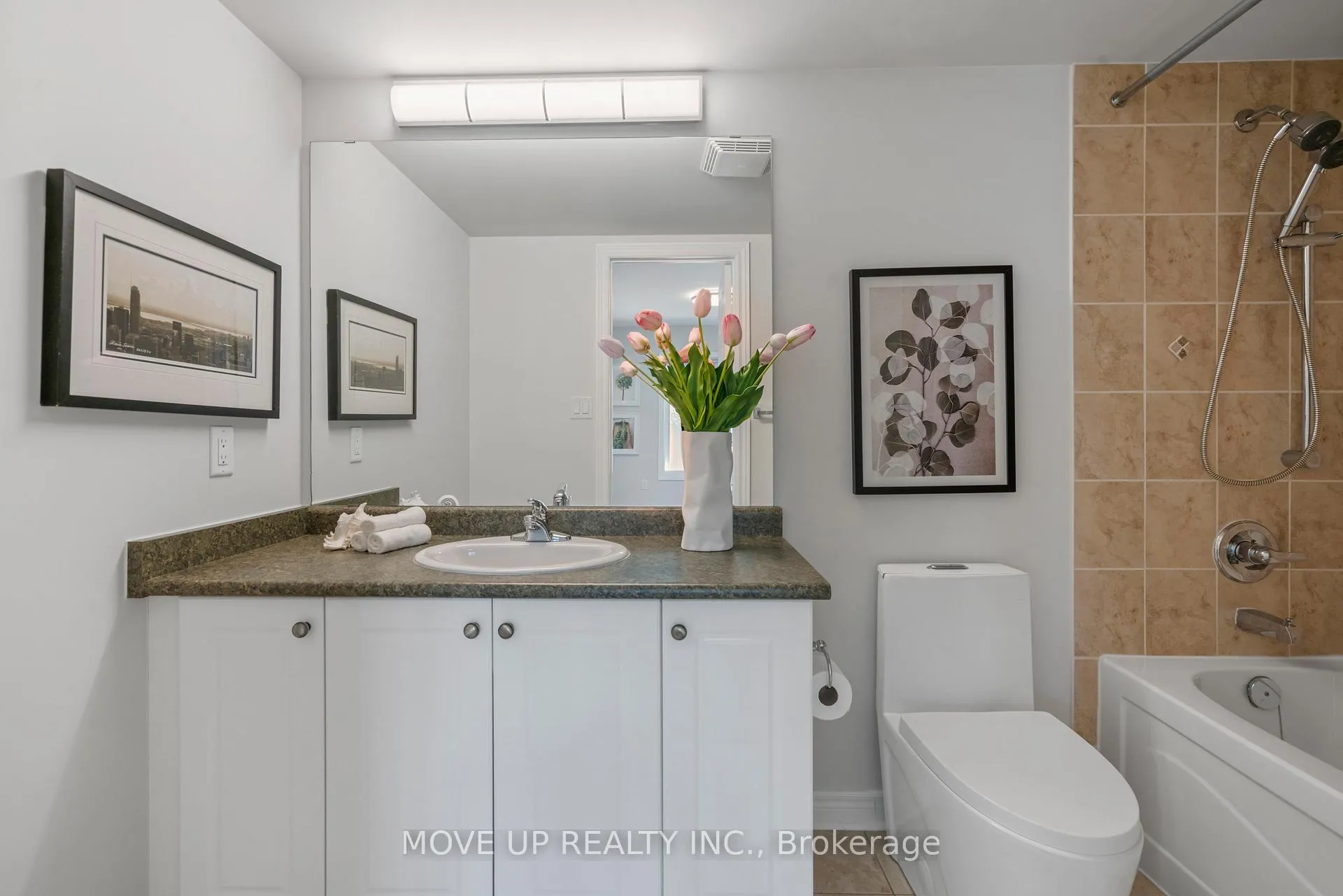 Photo 14 of 148 Gesher Crescent, Vaughan, Patterson — HOMEH