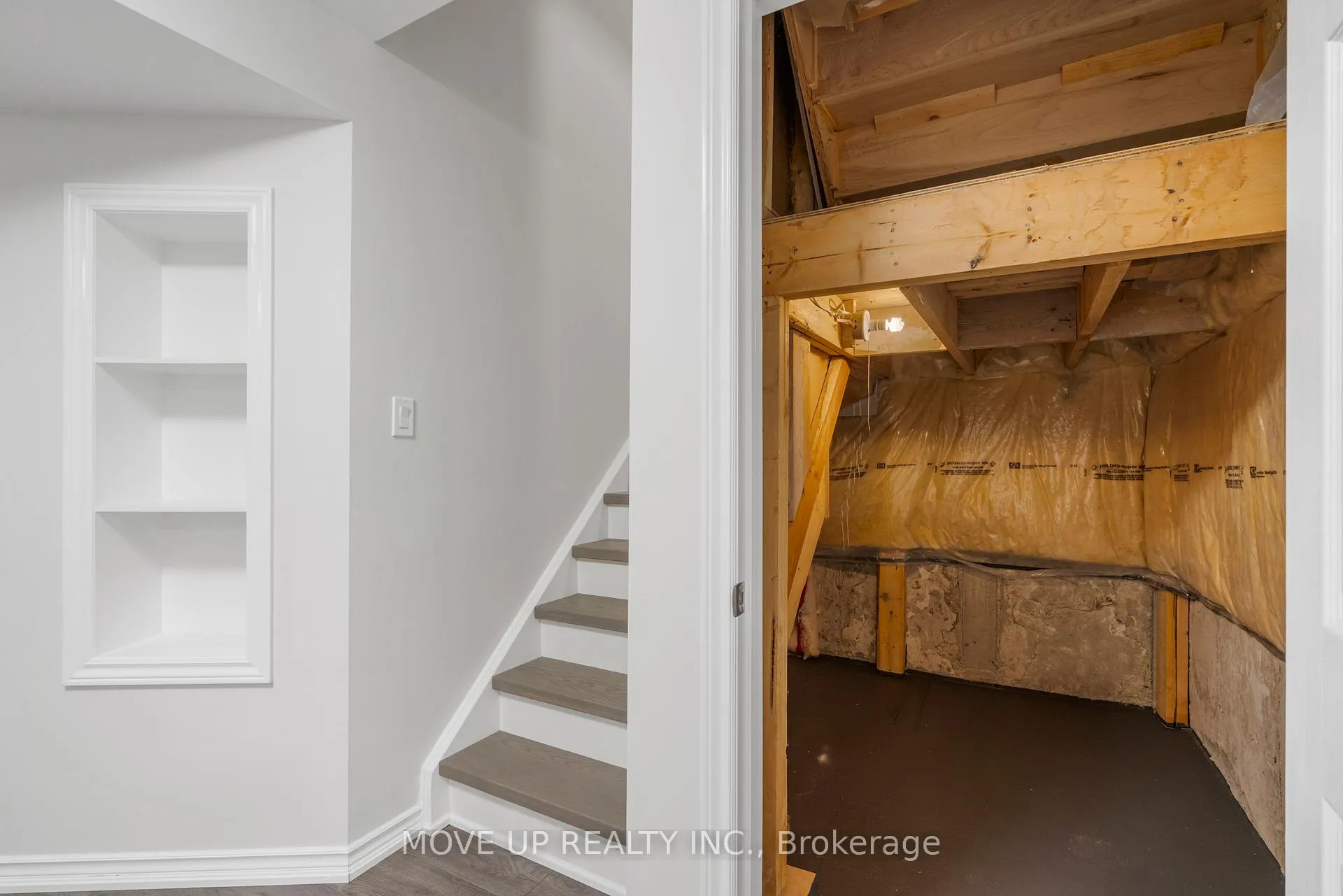 Photo 24 of 148 Gesher Crescent, Vaughan, Patterson — HOMEH