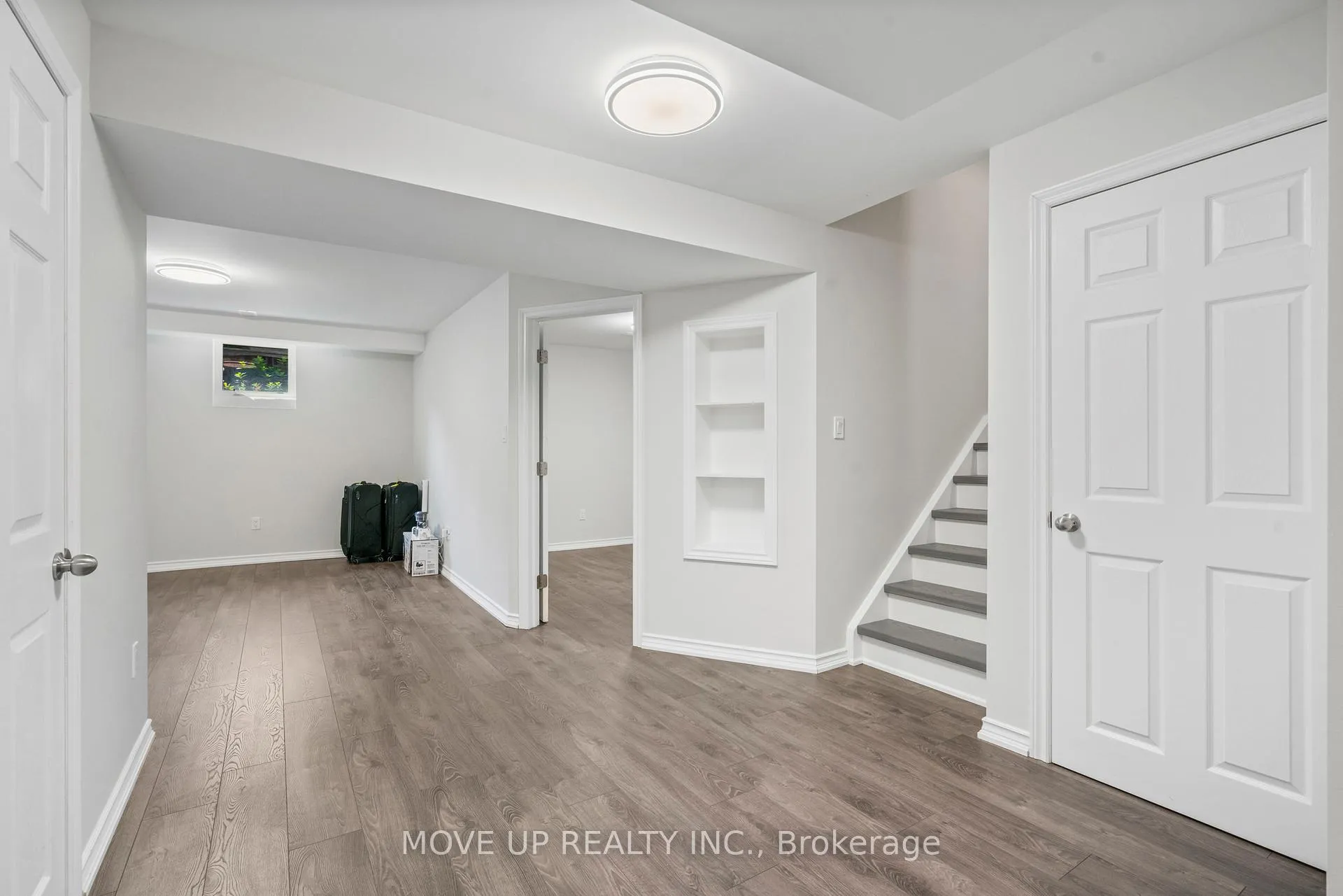 Photo 26 of 148 Gesher Crescent, Vaughan, Patterson — HOMEH