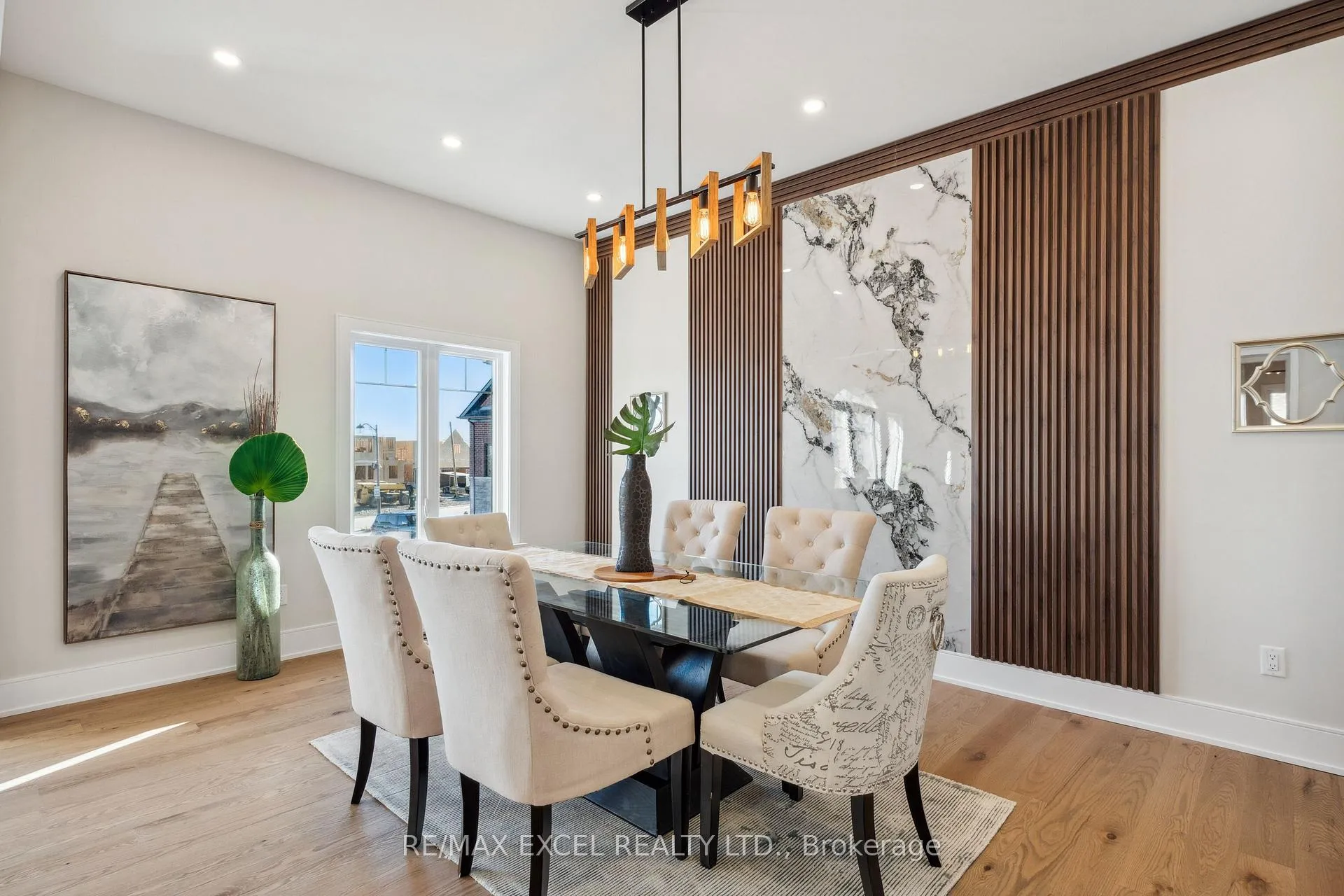 Photo 13 of 2228 Pemberton Way, Innisfil, Churchill — HOMEH