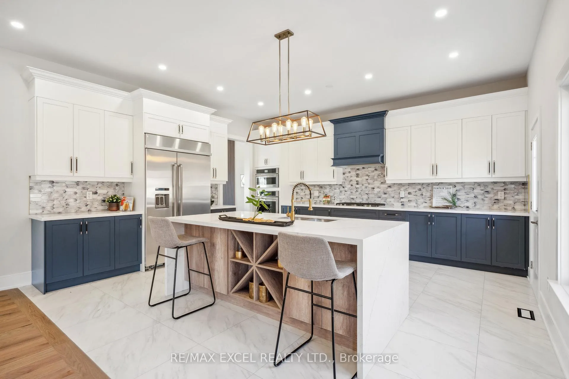 Photo 17 of 2228 Pemberton Way, Innisfil, Churchill — HOMEH