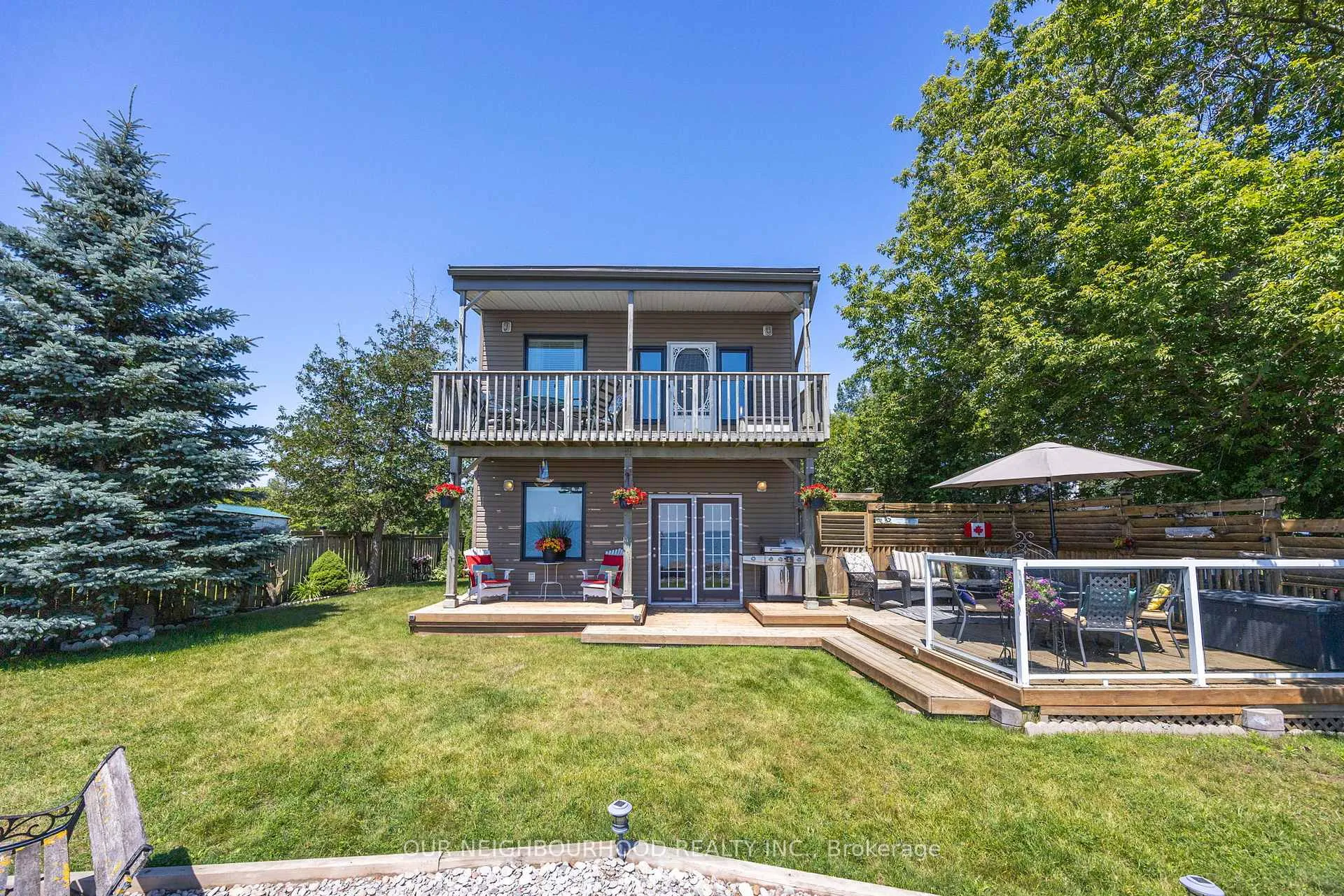 Photo 3 of 81 Cedar Crest Beach Road, Clarington, Bowmanville — HOMEH