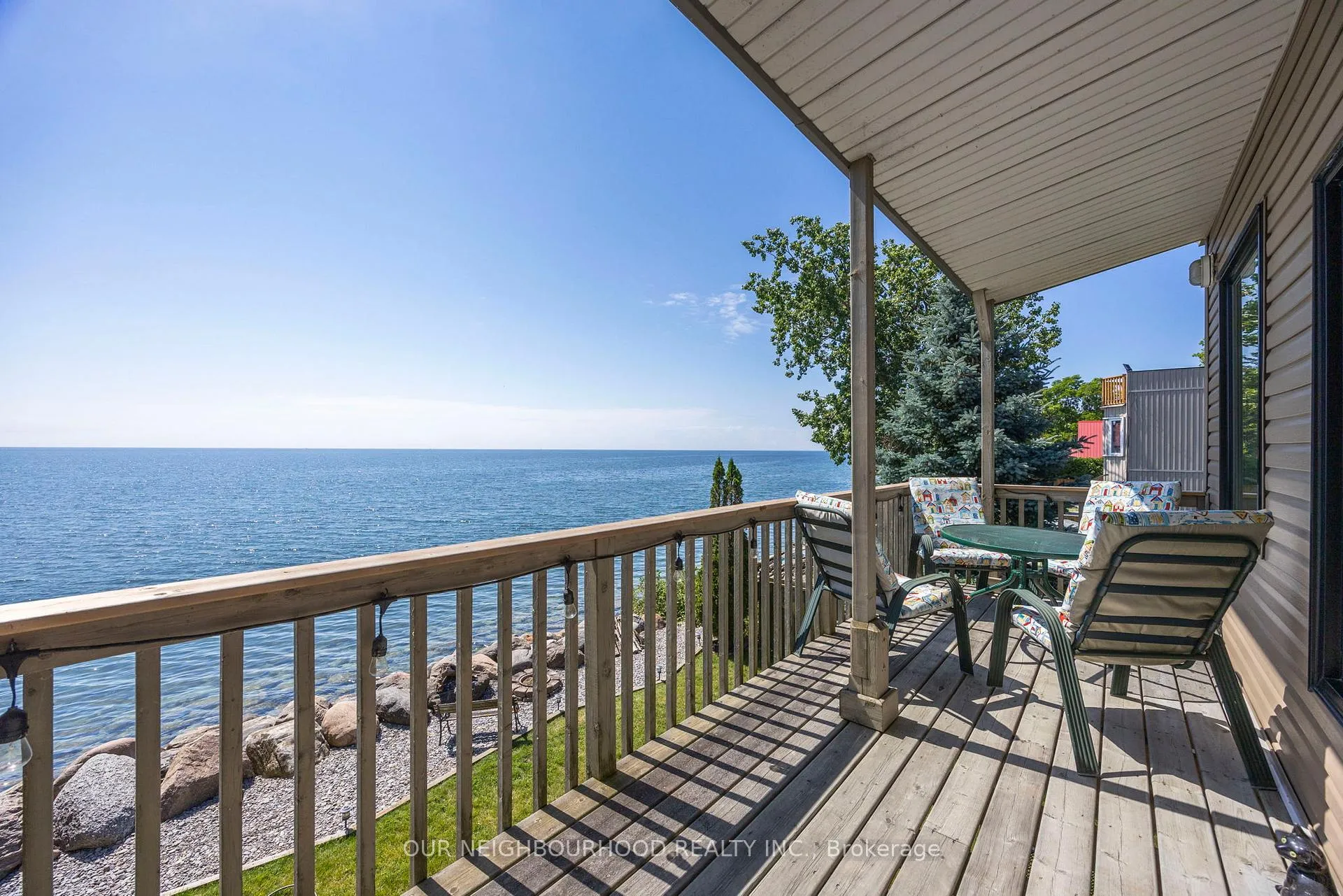 Photo 4 of 81 Cedar Crest Beach Road, Clarington, Bowmanville — HOMEH
