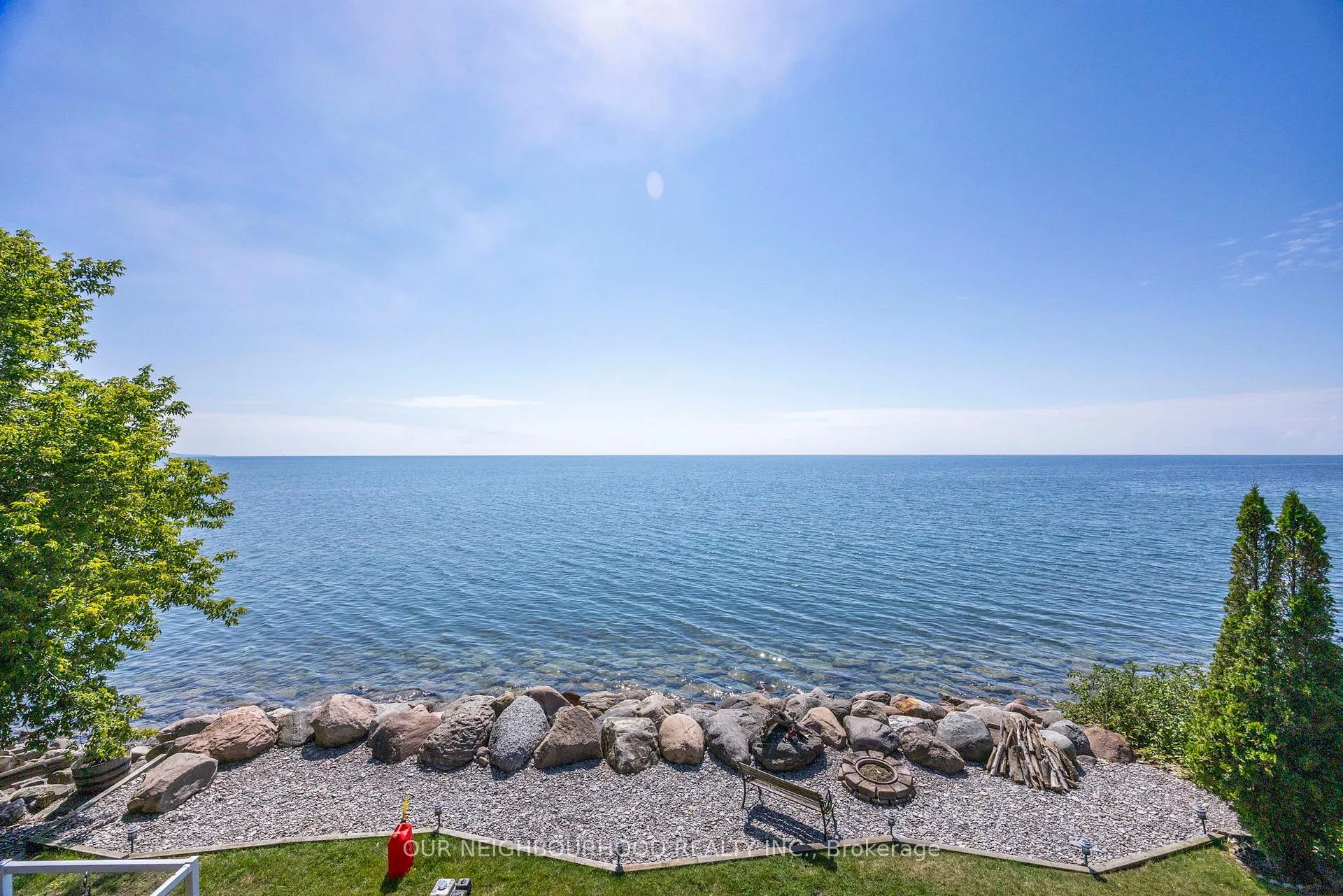 Photo 25 of 81 Cedar Crest Beach Road, Clarington, Bowmanville — HOMEH