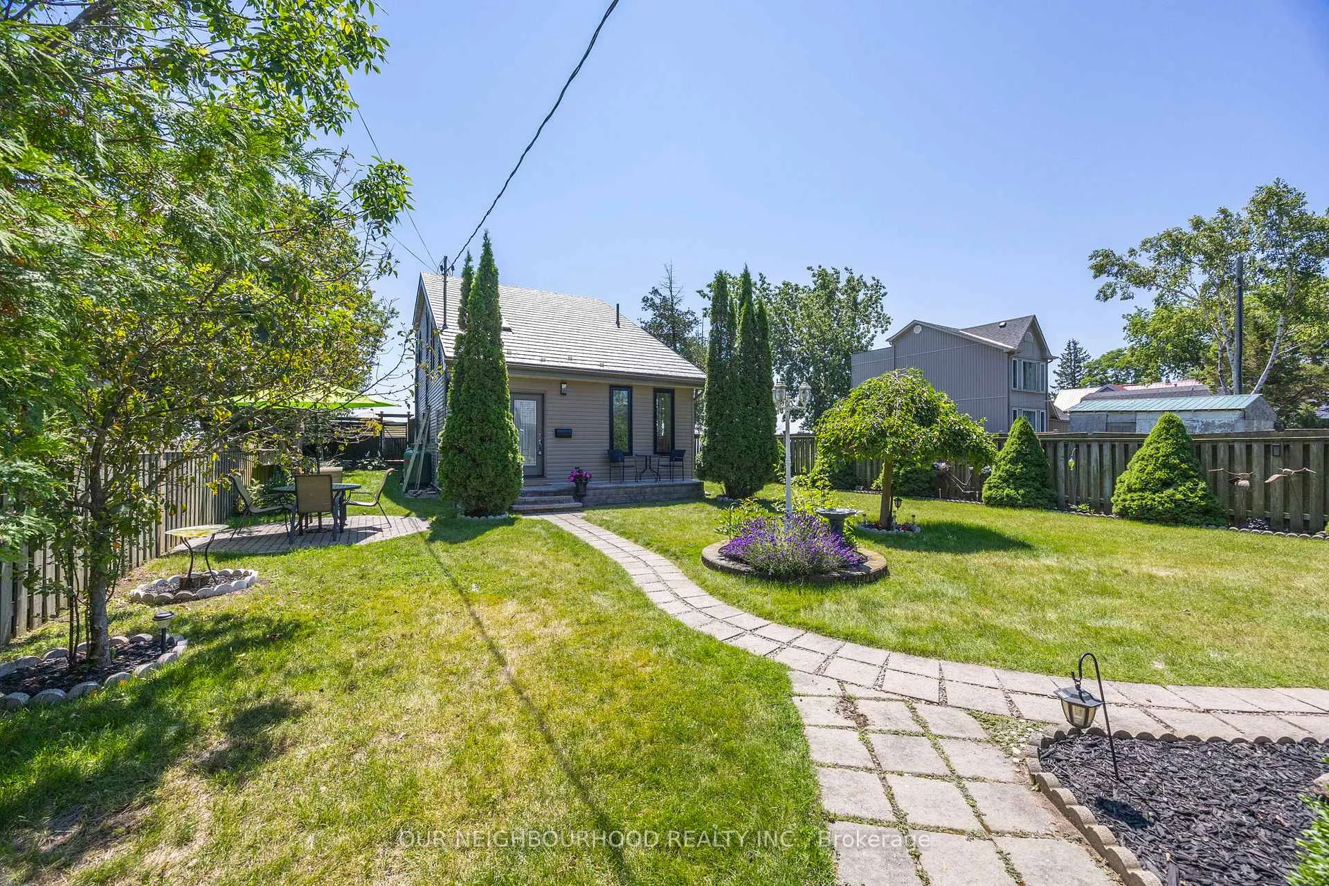 Photo 36 of 81 Cedar Crest Beach Road, Clarington, Bowmanville — HOMEH