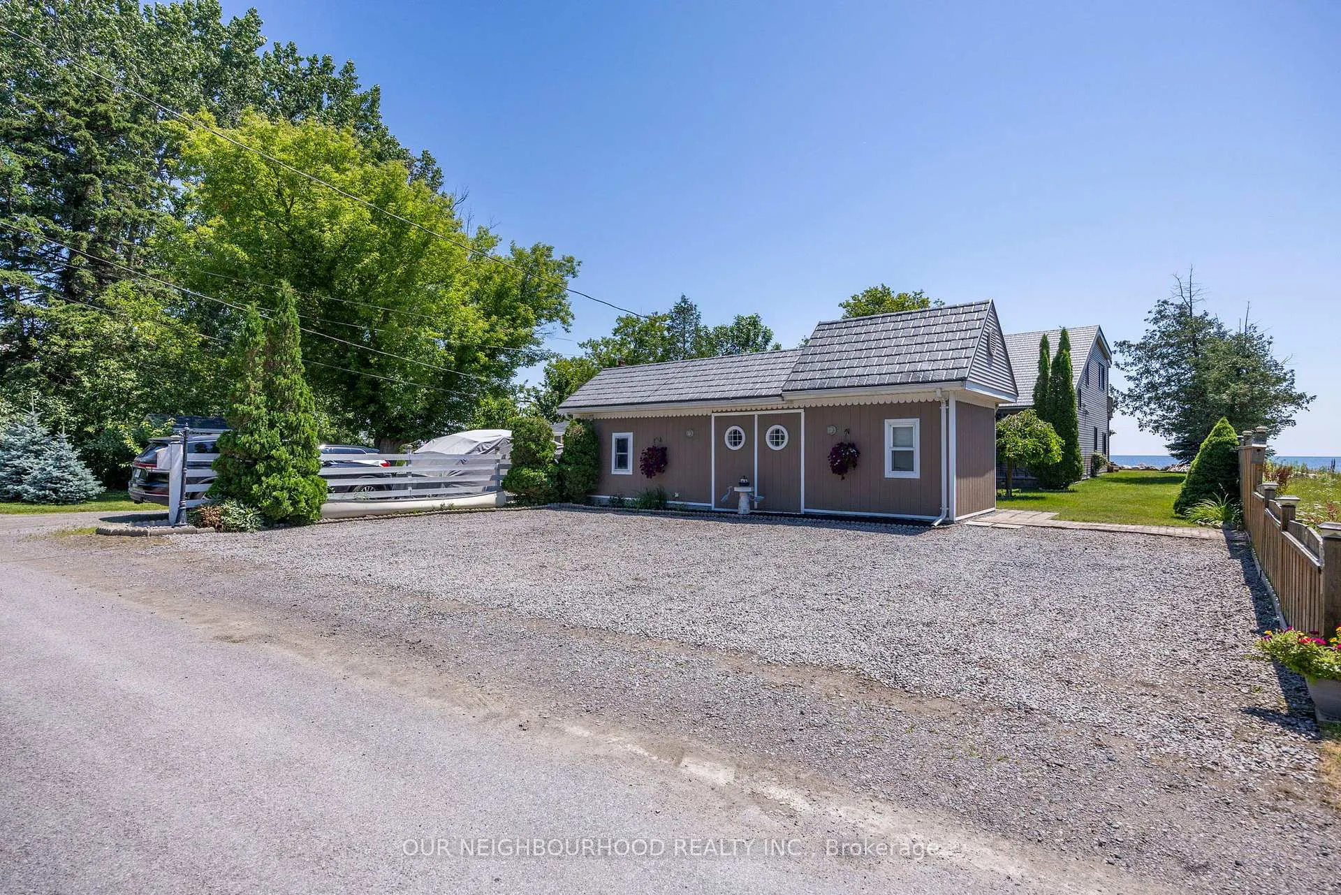 Photo 38 of 81 Cedar Crest Beach Road, Clarington, Bowmanville — HOMEH