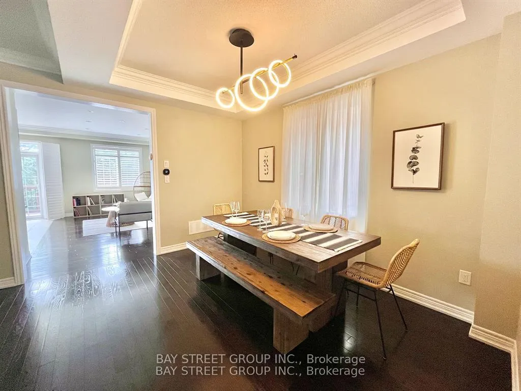 Photo 4 of 302 Hammersly Boulevard, Markham, Wismer — HOMEH