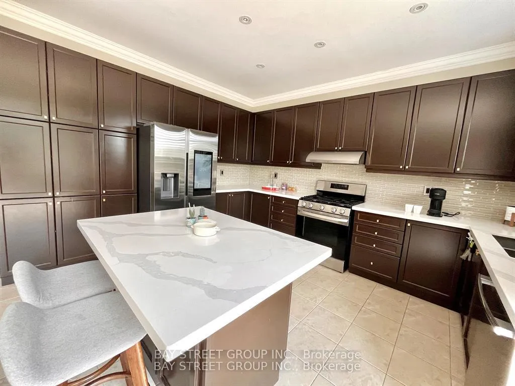 Photo 9 of 302 Hammersly Boulevard, Markham, Wismer — HOMEH