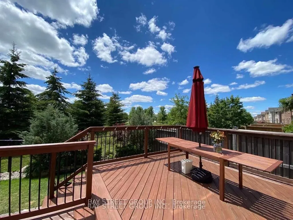Photo 20 of 302 Hammersly Boulevard, Markham, Wismer — HOMEH