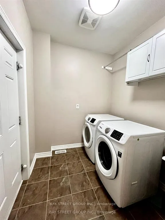 Photo 22 of 302 Hammersly Boulevard, Markham, Wismer — HOMEH