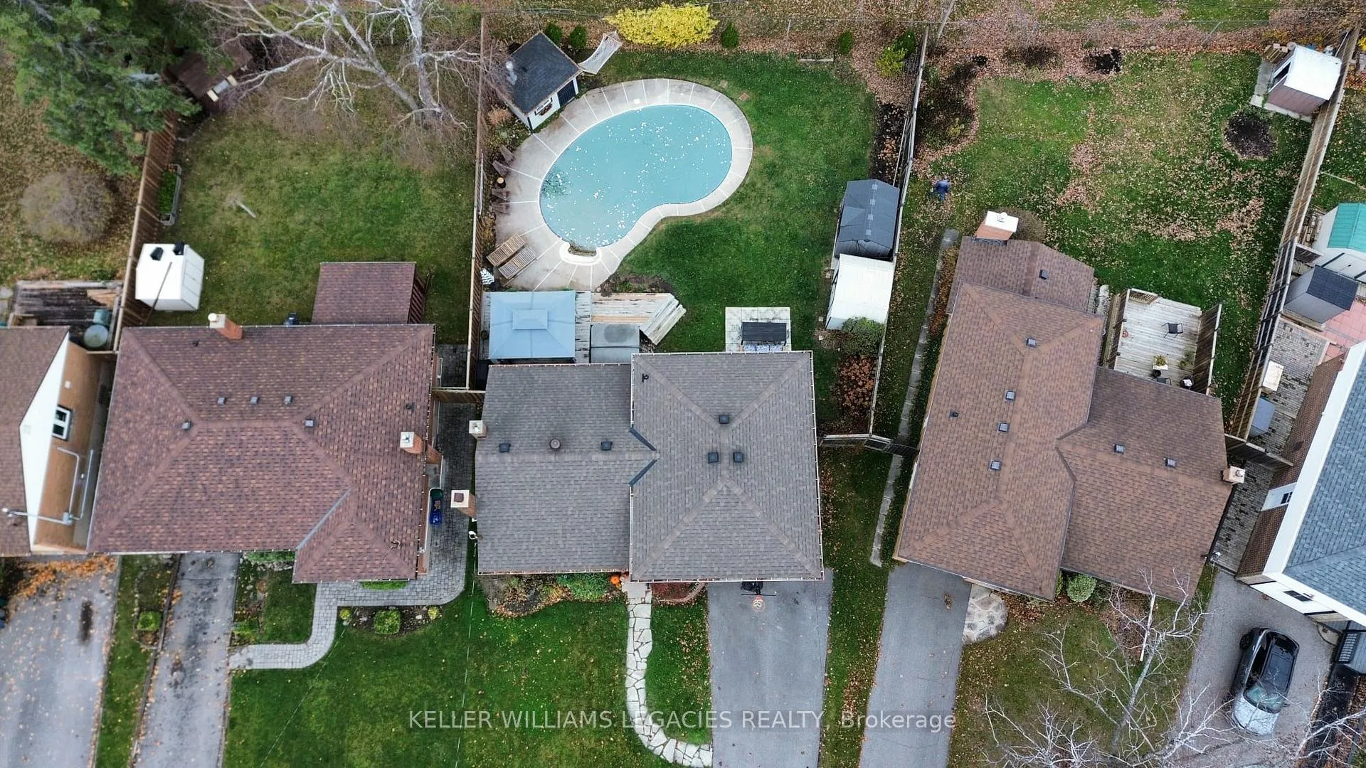 Photo 32 of 848 Florell Drive, Oshawa, Donevan — HOMEH