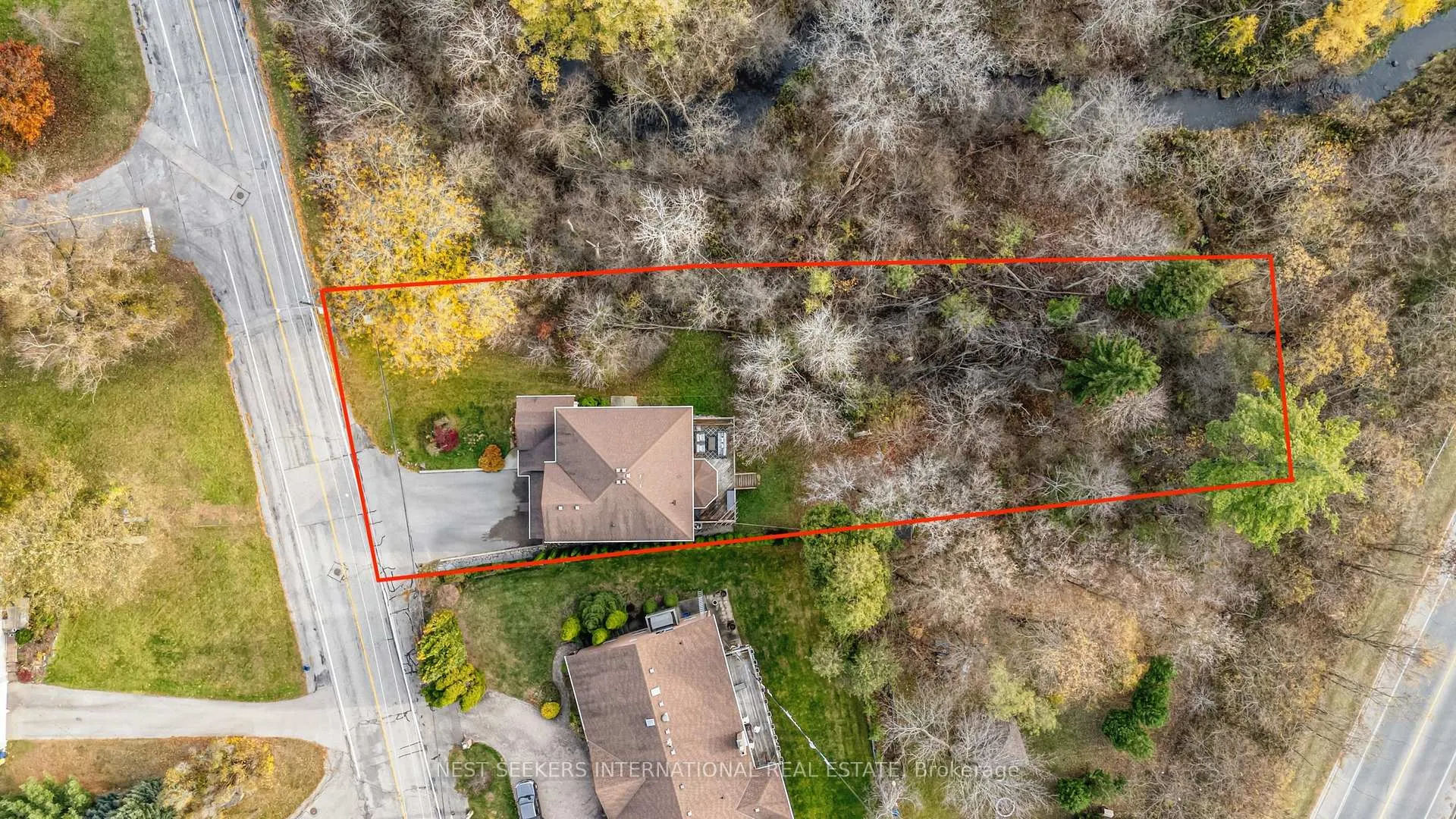 Photo 1 of 967 Doon Village Road, Kitchener — HOMEH