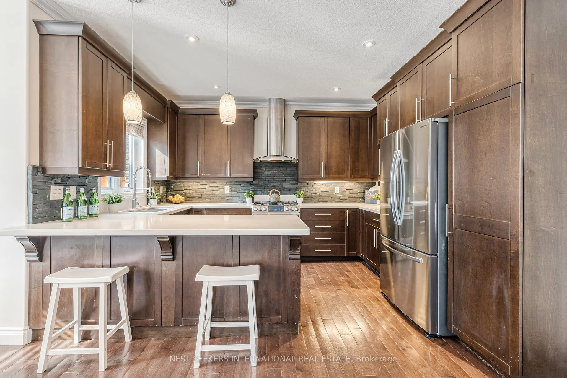 Photo 17 of 967 Doon Village Road, Kitchener — HOMEH