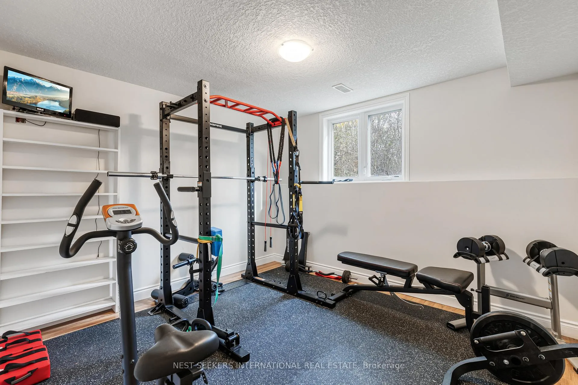 Photo 39 of 967 Doon Village Road, Kitchener — HOMEH