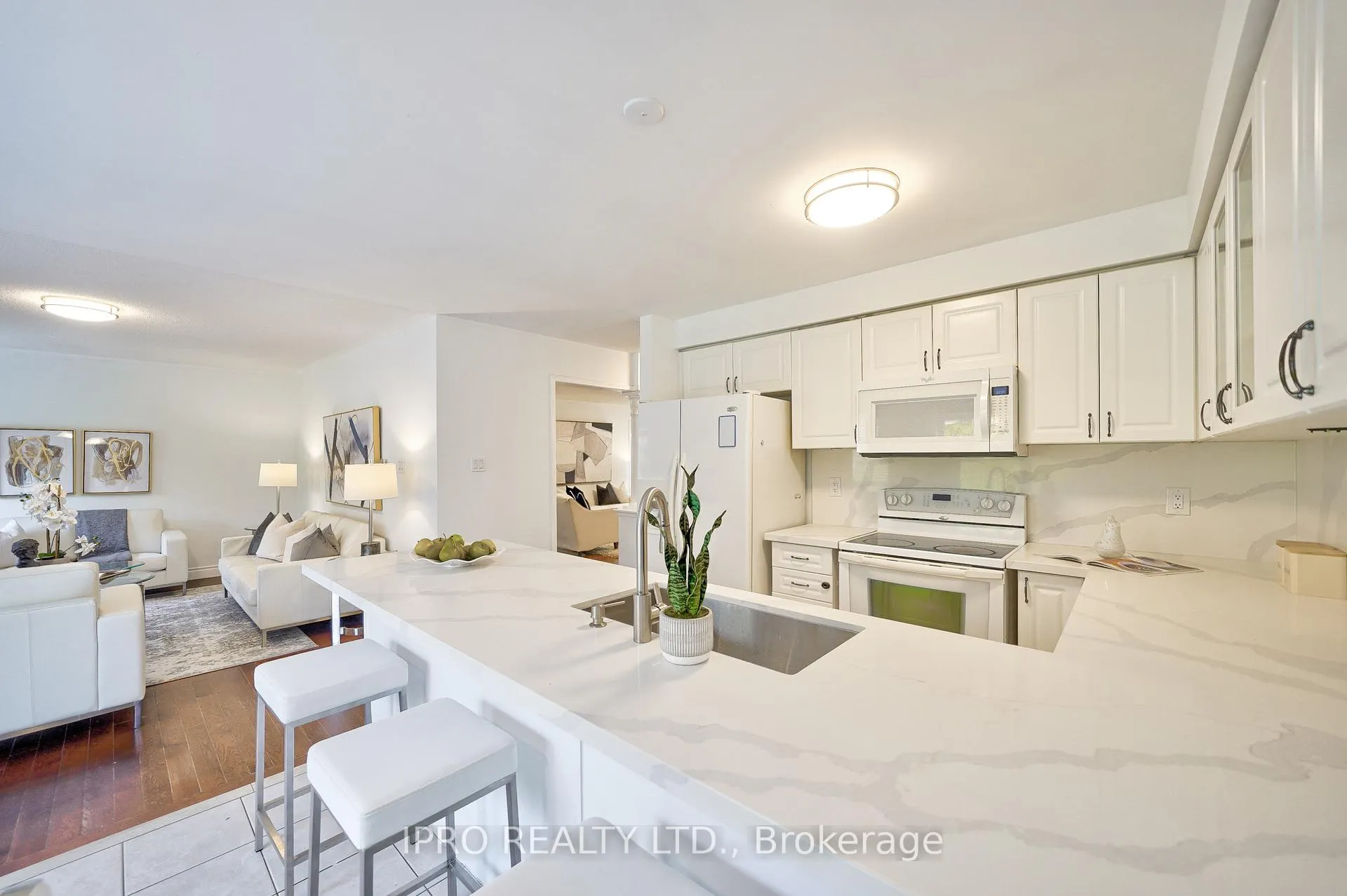 Photo 19 of 1638 Coldstream Drive, Oshawa, Taunton — HOMEH