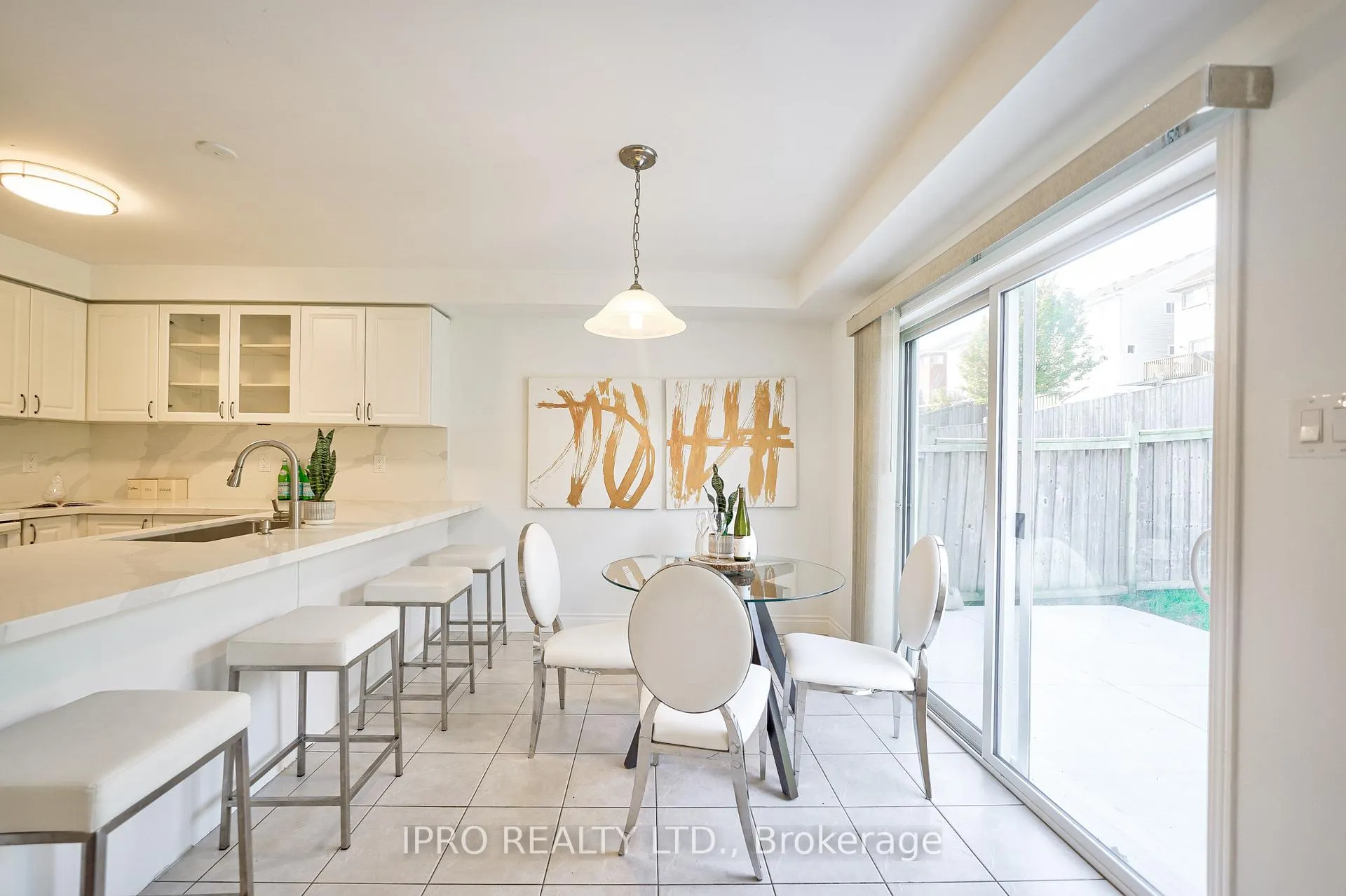 Photo 20 of 1638 Coldstream Drive, Oshawa, Taunton — HOMEH