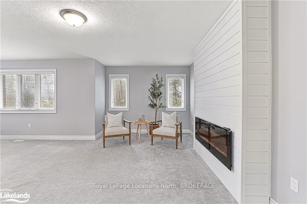 Photo 16 of 31 Gilpin Crescent, Collingwood — HOMEH