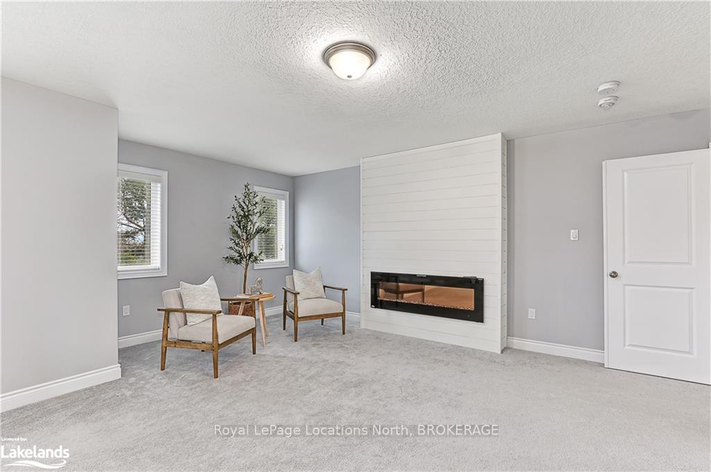 Photo 17 of 31 Gilpin Crescent, Collingwood — HOMEH