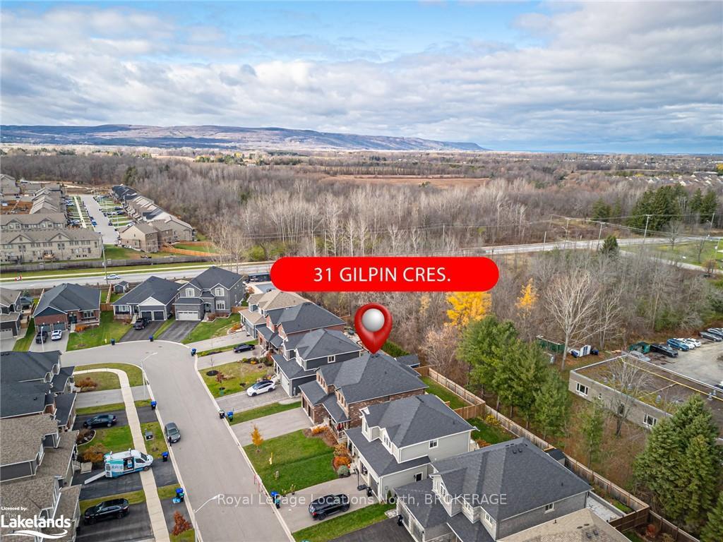 Photo 35 of 31 Gilpin Crescent, Collingwood — HOMEH