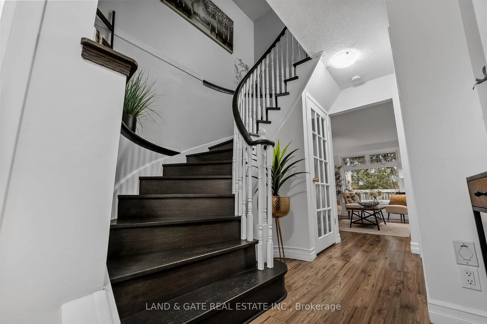 Photo 17 of 926 Beaconhill Court, Oshawa, Pinecrest — HOMEH