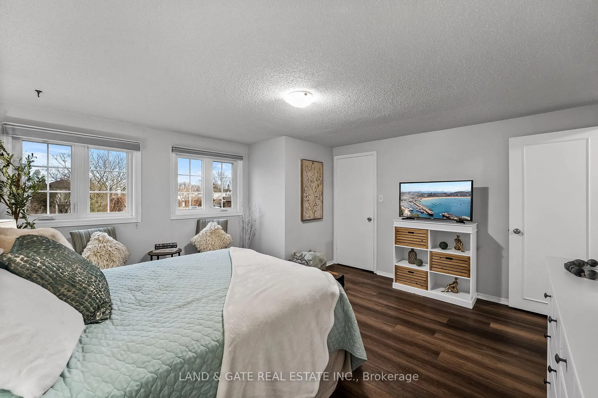 Photo 21 of 926 Beaconhill Court, Oshawa, Pinecrest — HOMEH