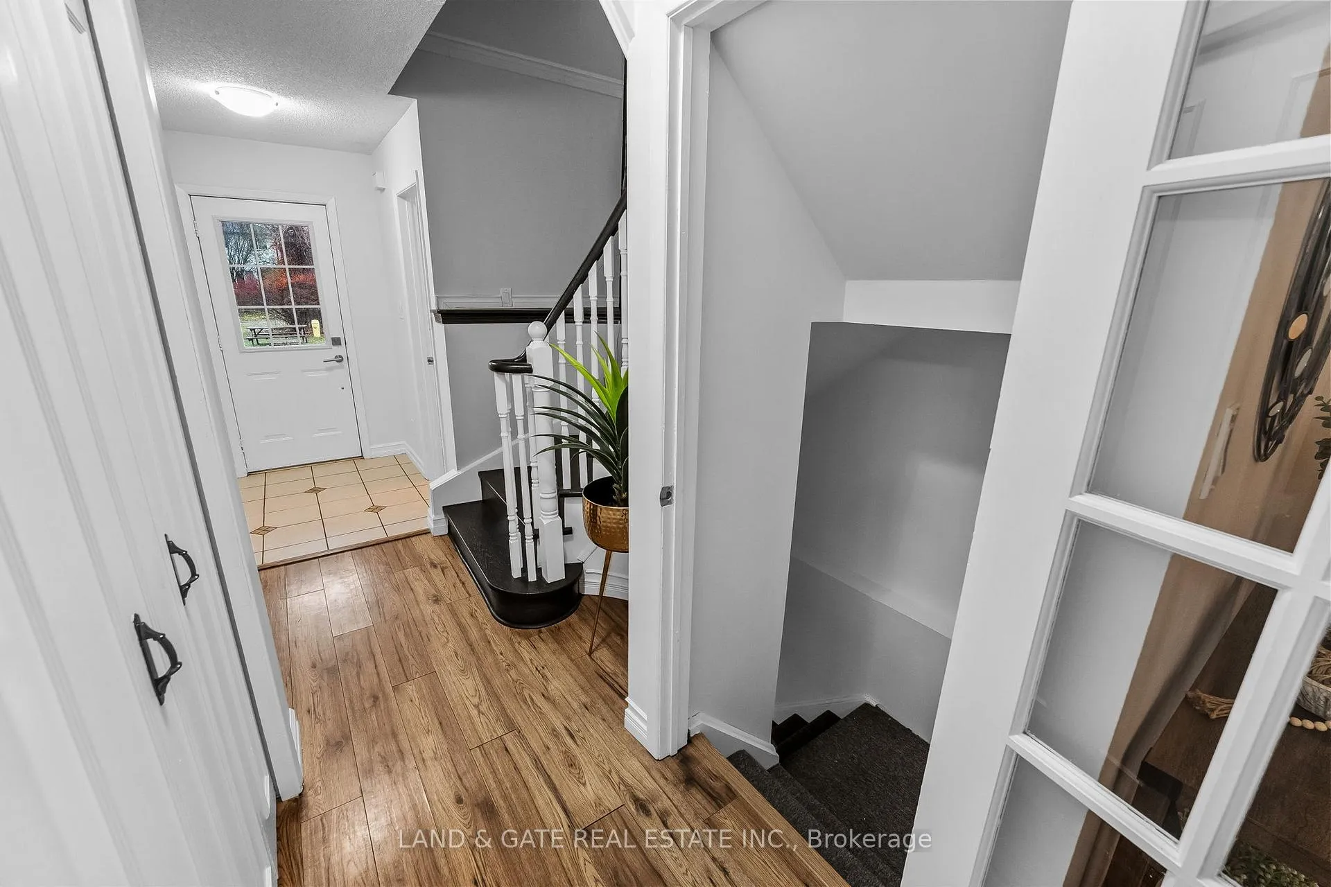 Photo 27 of 926 Beaconhill Court, Oshawa, Pinecrest — HOMEH