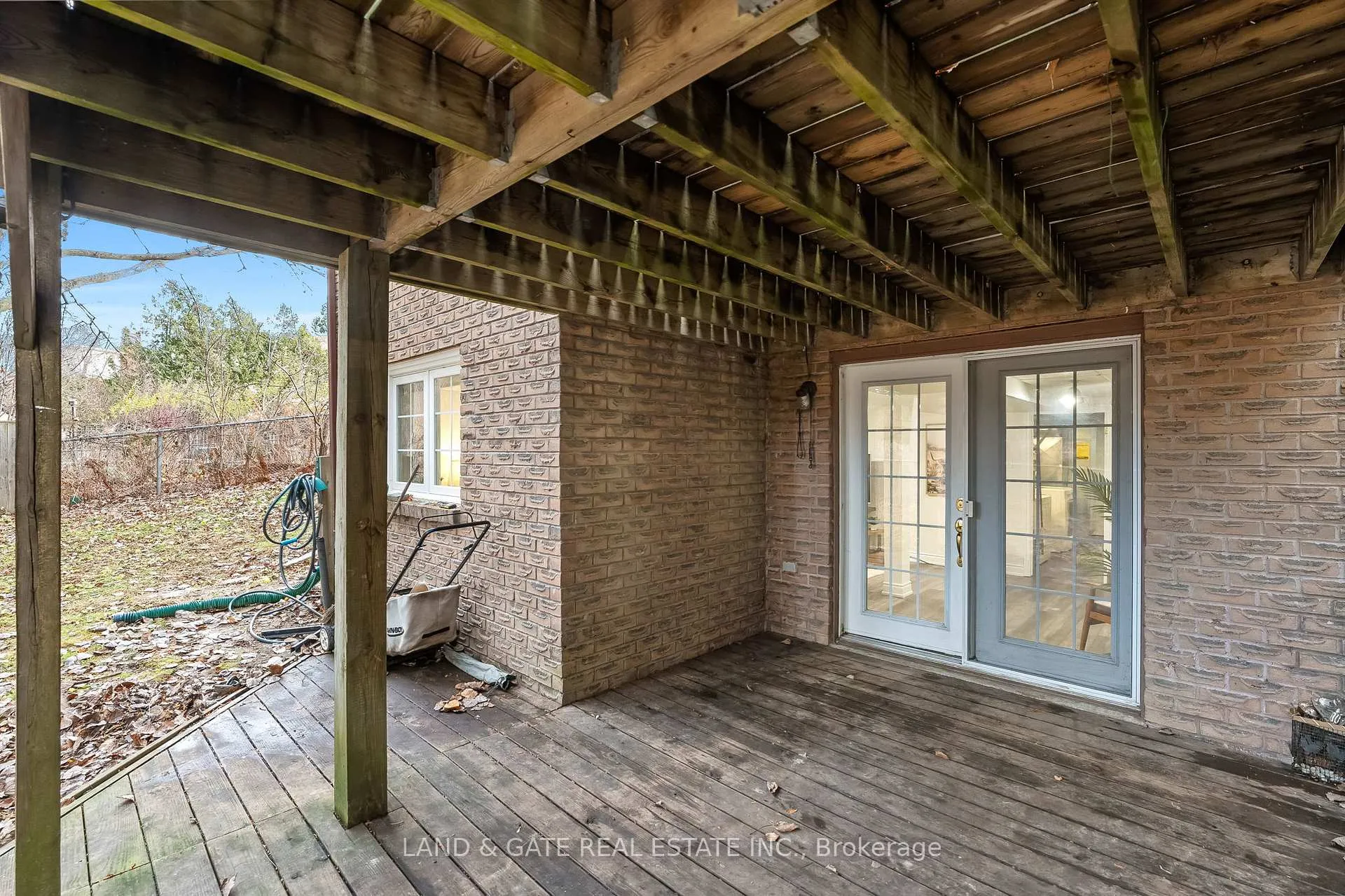 Photo 36 of 926 Beaconhill Court, Oshawa, Pinecrest — HOMEH