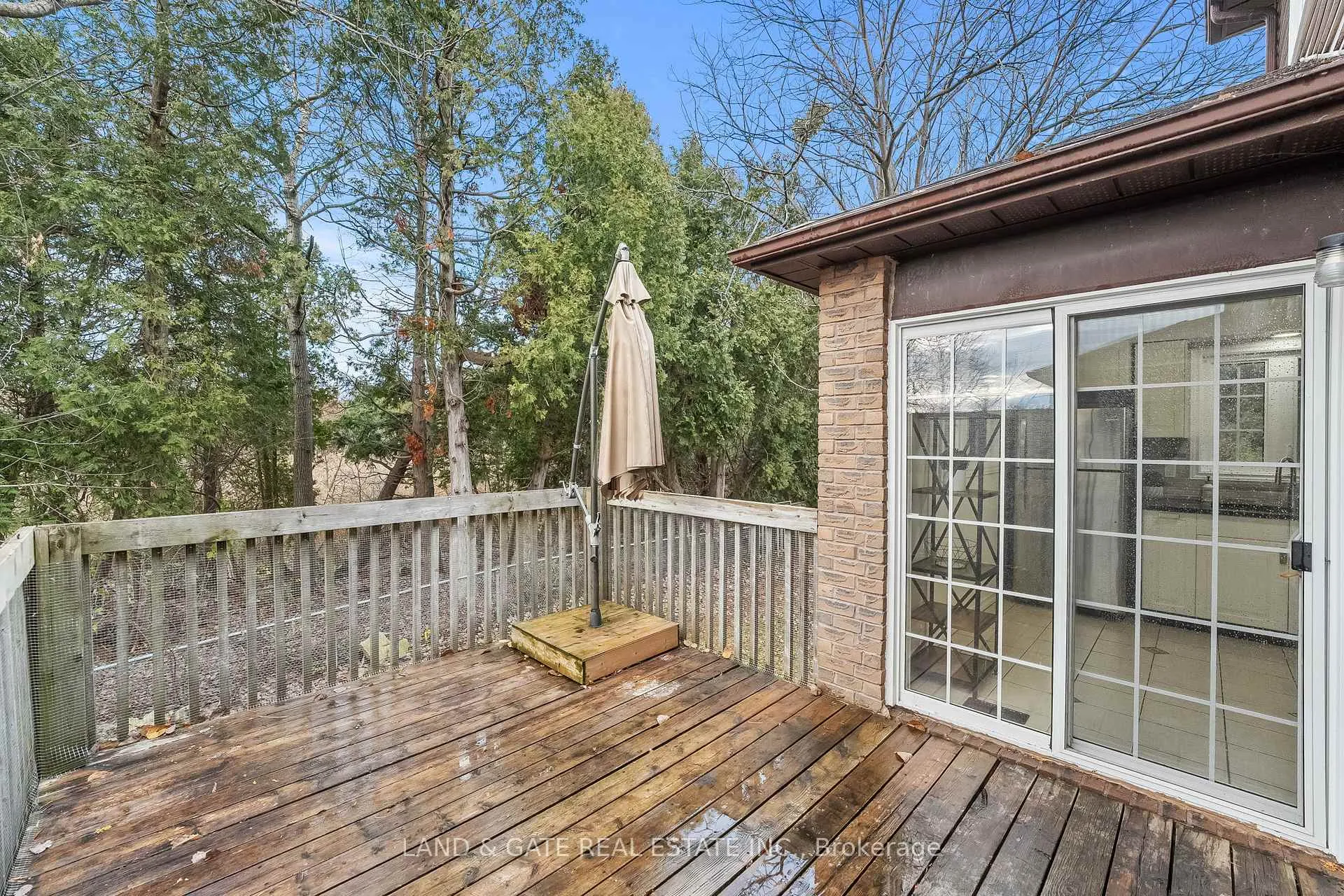 Photo 37 of 926 Beaconhill Court, Oshawa, Pinecrest — HOMEH