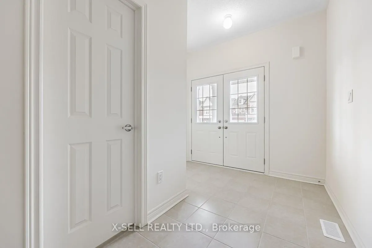 Photo 7 of 667 Fleetwood Drive, Oshawa, Eastdale — HOMEH