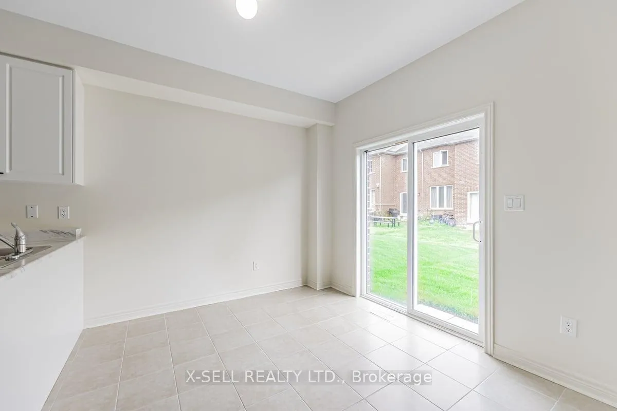 Photo 11 of 667 Fleetwood Drive, Oshawa, Eastdale — HOMEH